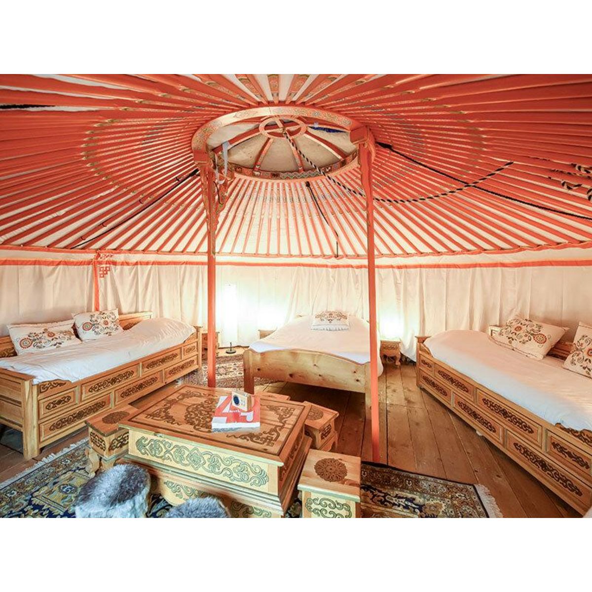 Smartbox Séjour insolite : 3 jours en yourte avec journée au spa près de Paris - Coffret Cadeau Séjour