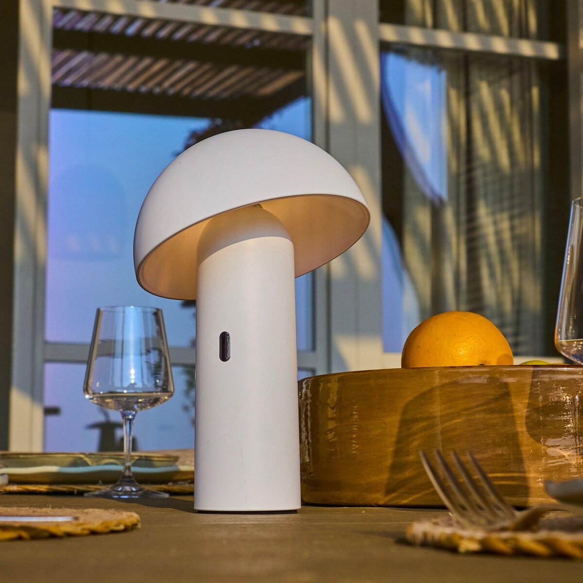 Lumisky Lampe de table sans fil LED TOD Blanc Metal H28CM