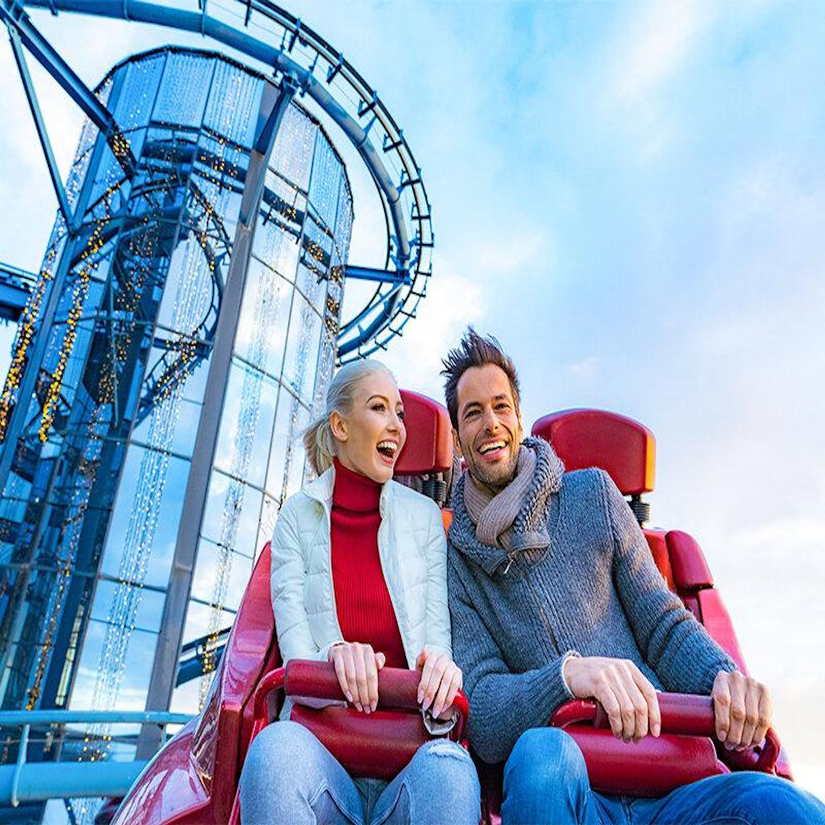 Smartbox Europa-Park 2026 en famille : 1 entrée adulte et 1 entrée enfant pour deux jours en basse saison - Coffret Cadeau Sport & Aventure