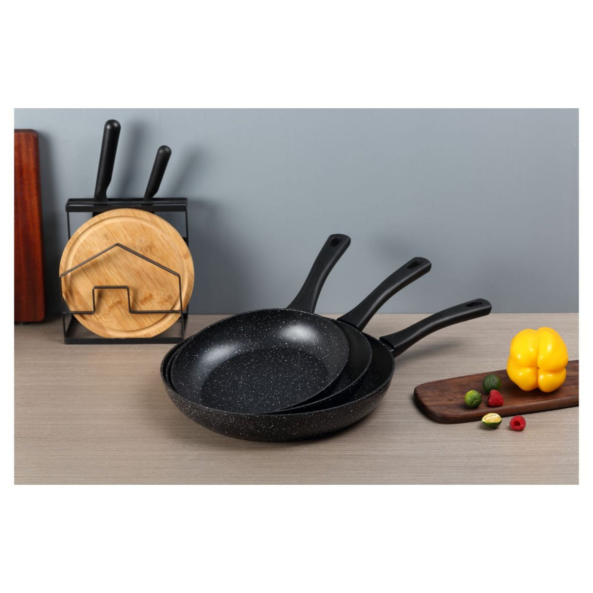 Lot de 3 poêles 24/28/32cm effet pierre noir