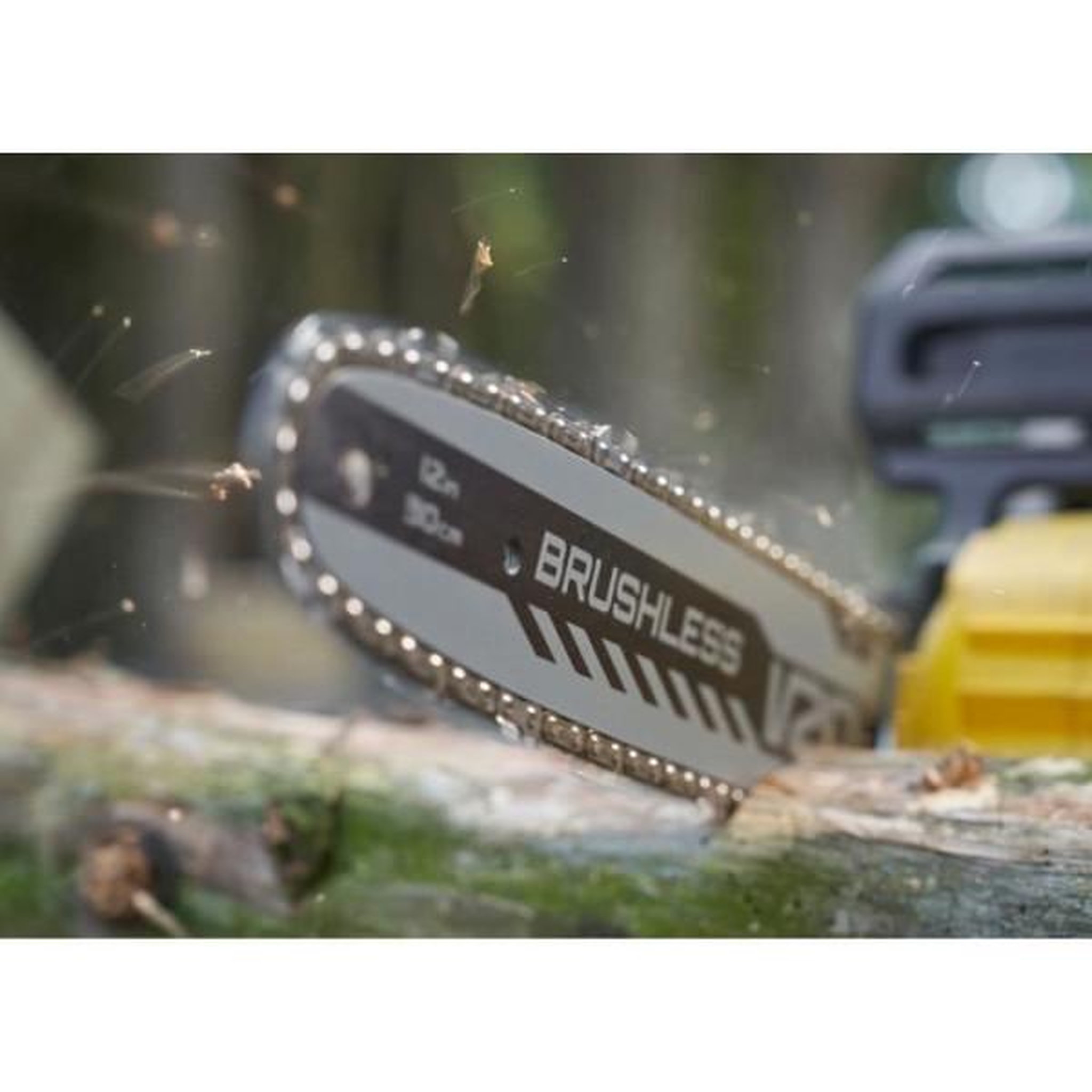 Voir la diapositive 3 : STANLEY FATMAX Tronçonneuse éléctrique sans fil - Stanley Fatmax - Brushless - SFMCCS730B-XJ - 18V - 30cm - Sans batterie