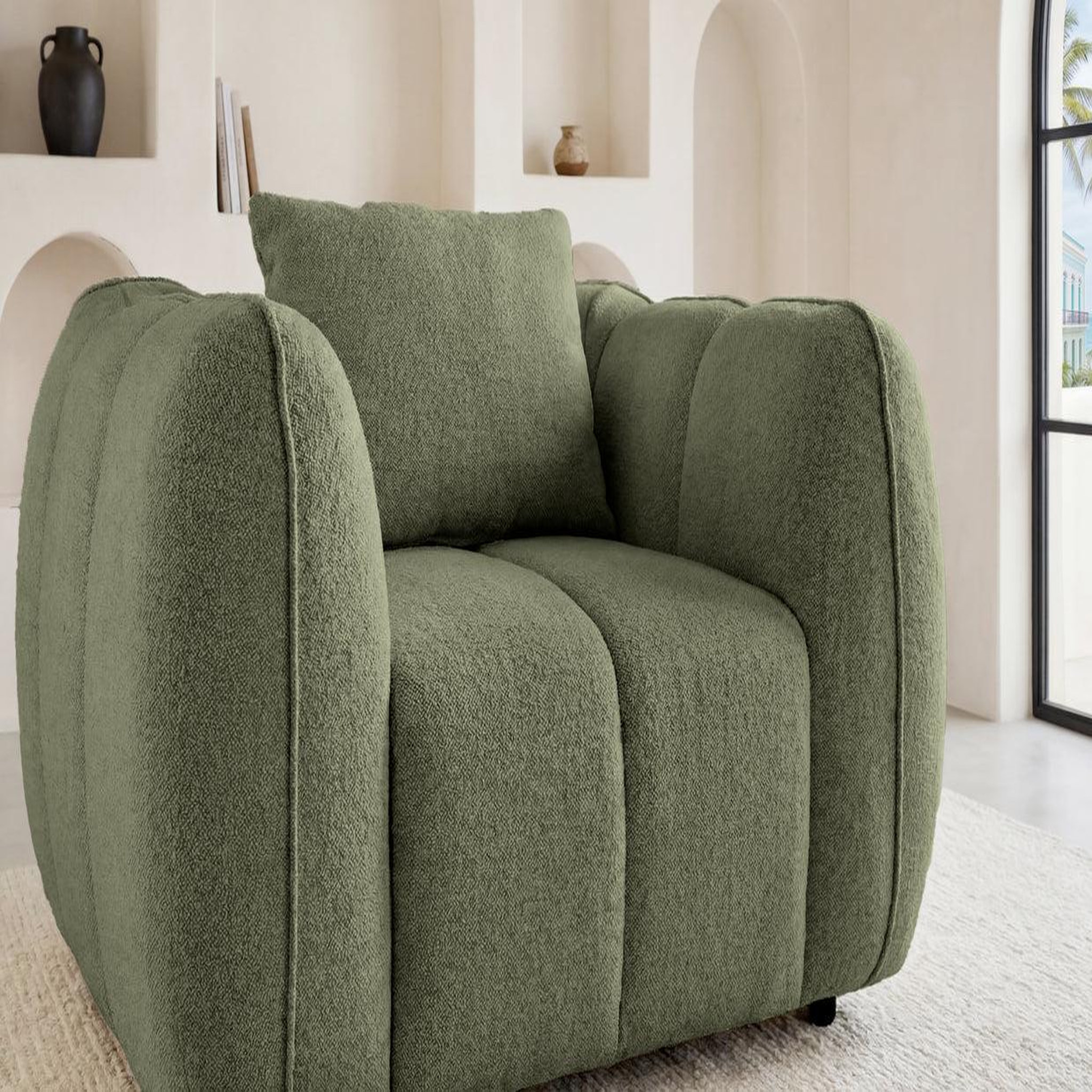 Voir la diapositive 4 : CASANOVA PARIS HAVANA - Fauteuil tissu lisse