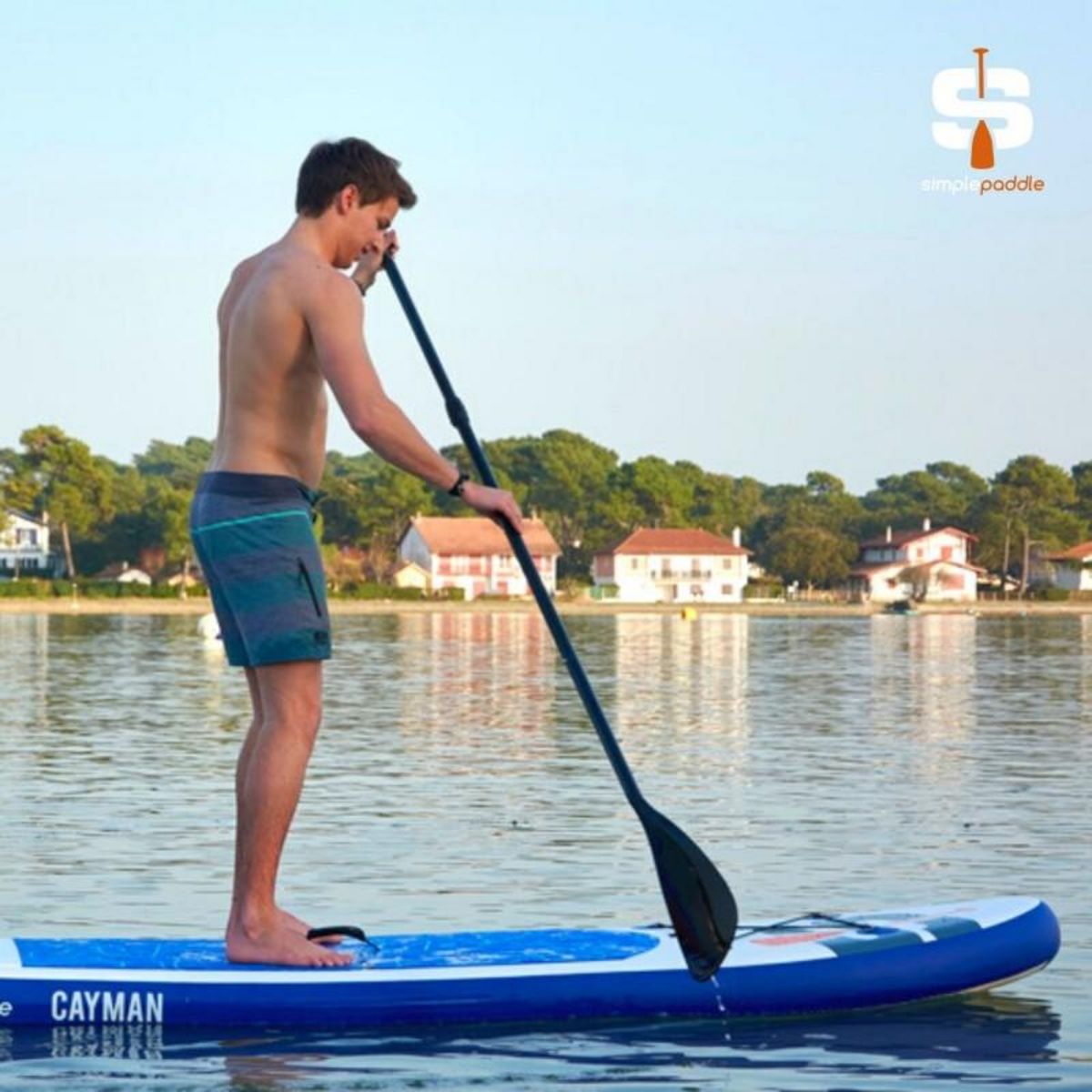 SIMPLE PADDLE Paddle Gonflable CAYMAN 10' 30'' 6  (300 x 76 x 15 cm) avec Pagaie, Leash, Pompe et Sac de Transport