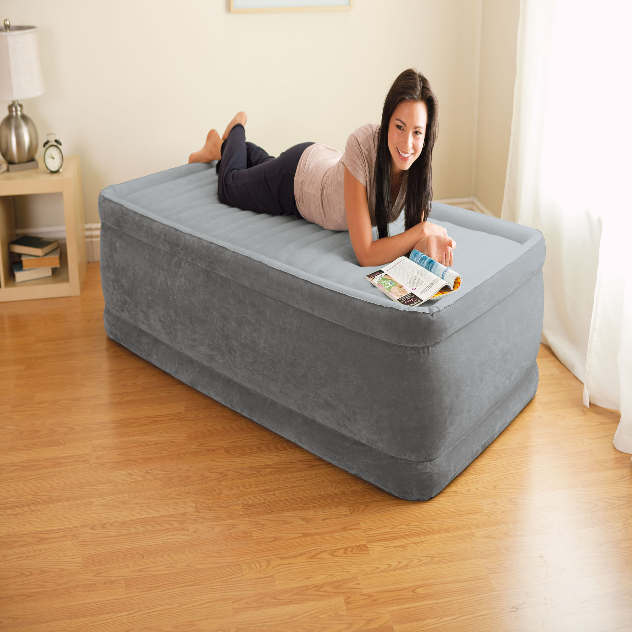 Voir la diapositive 1 : Intex Matelas gonflable électrique de camping - 1 personne - 191x99x46cm - FIBER TECH