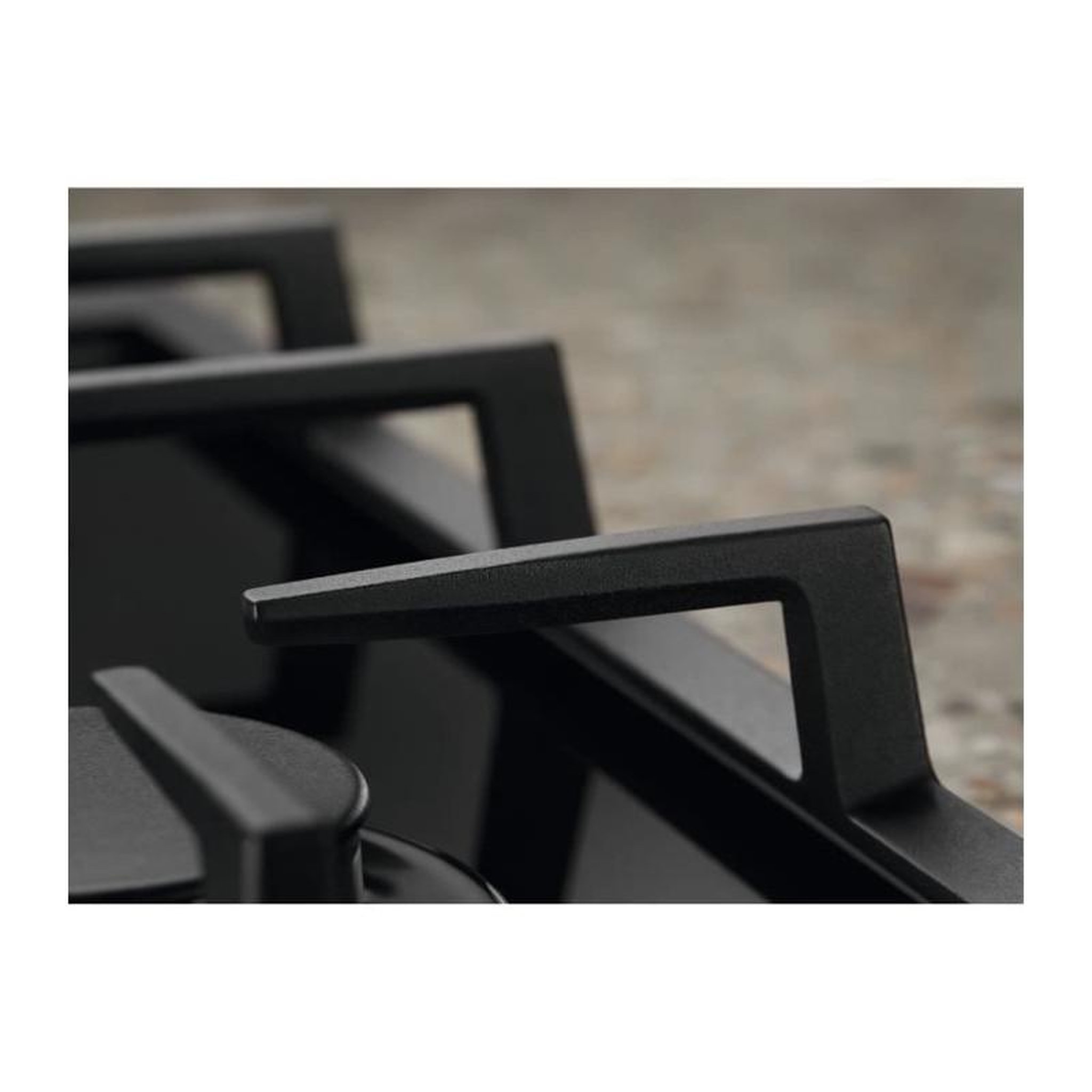 Voir la diapositive 4 : ELECTROLUX Table de cuisson gaz 59cm 4 feux noir - KGG64362K