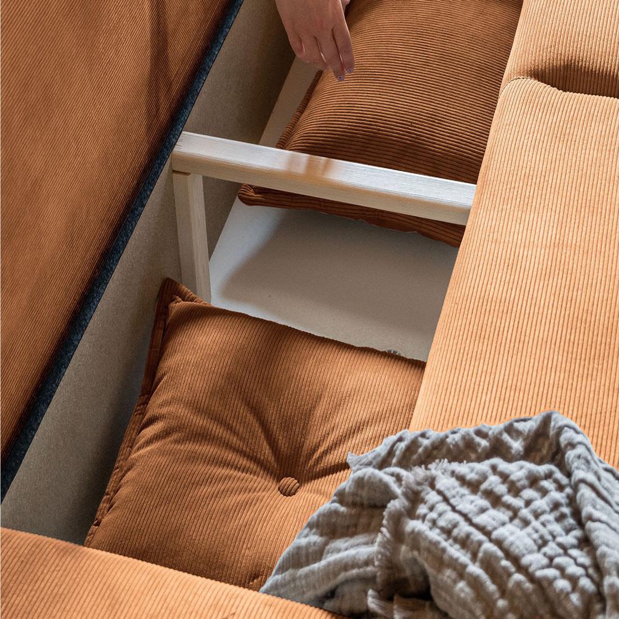 Voir la diapositive 3 : BEST MOBILIER Lena - canapé d'angle réversible 4 places - convertible avec coffre - en velours côtelé
