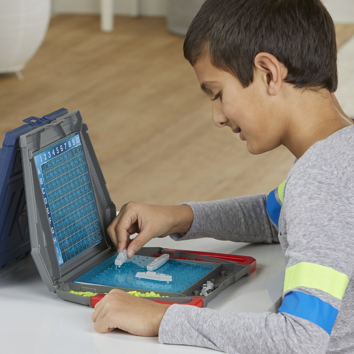 HASBRO Jeu Touché Coulé