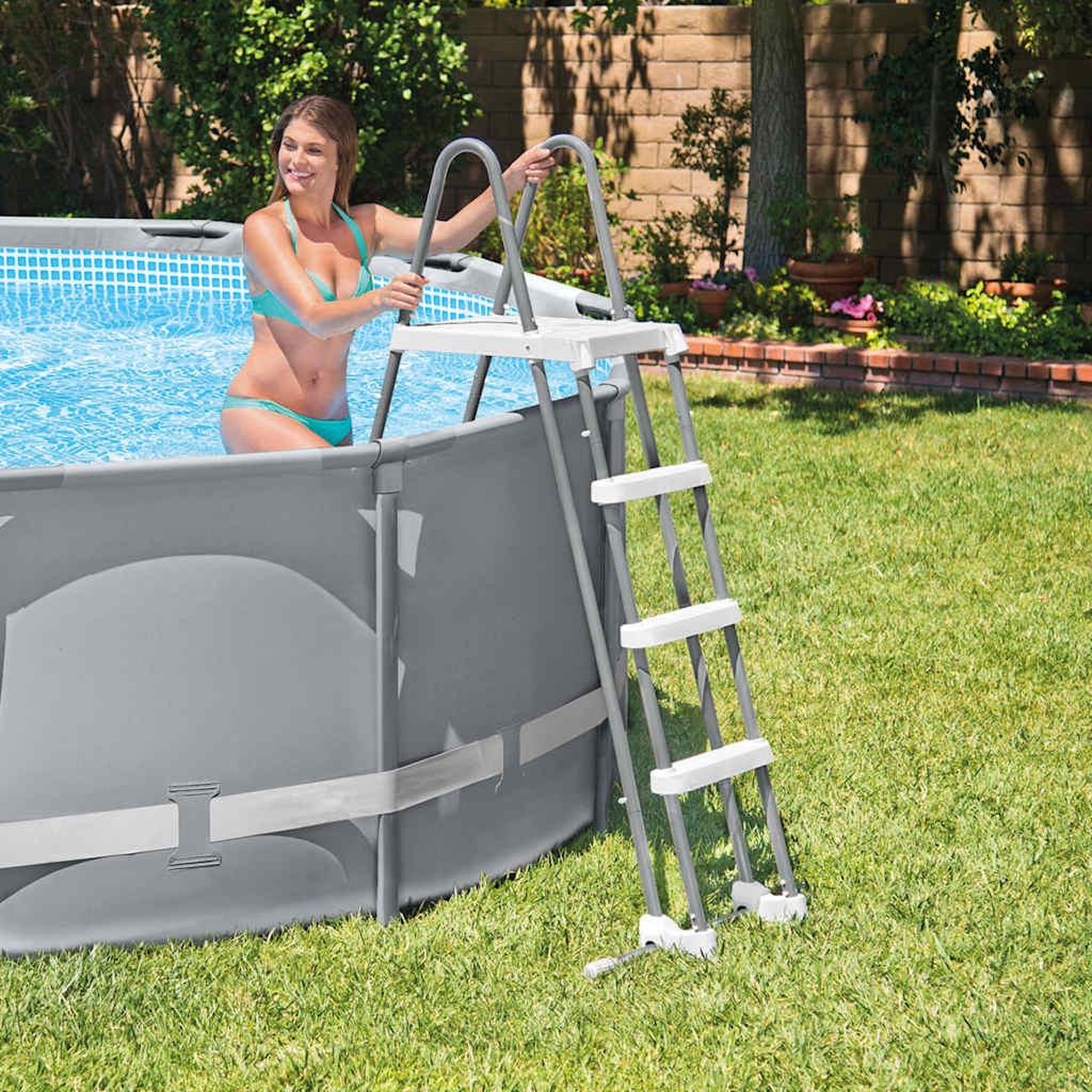 Voir la diapositive 4 : INTEX Echelle de piscine de sécurité 122 cm - Intex