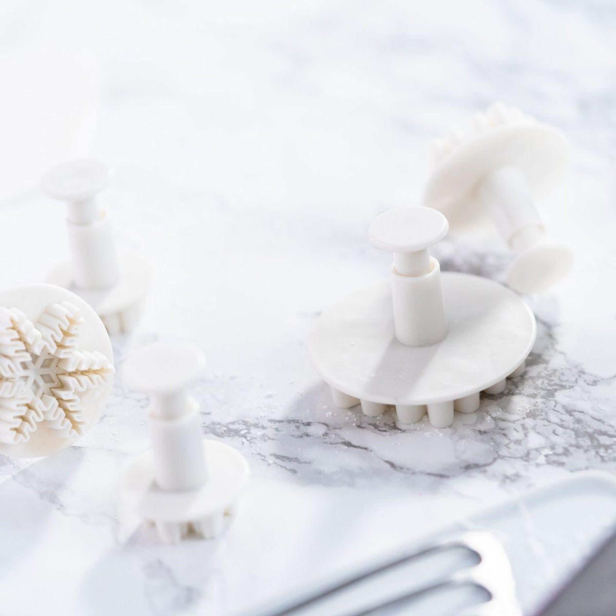 Voir la diapositive 2 : ZENKER Lot de 3 emporte-pièces de noël pour pâte à sucre motif flocon de neige zenker emporte-pièces