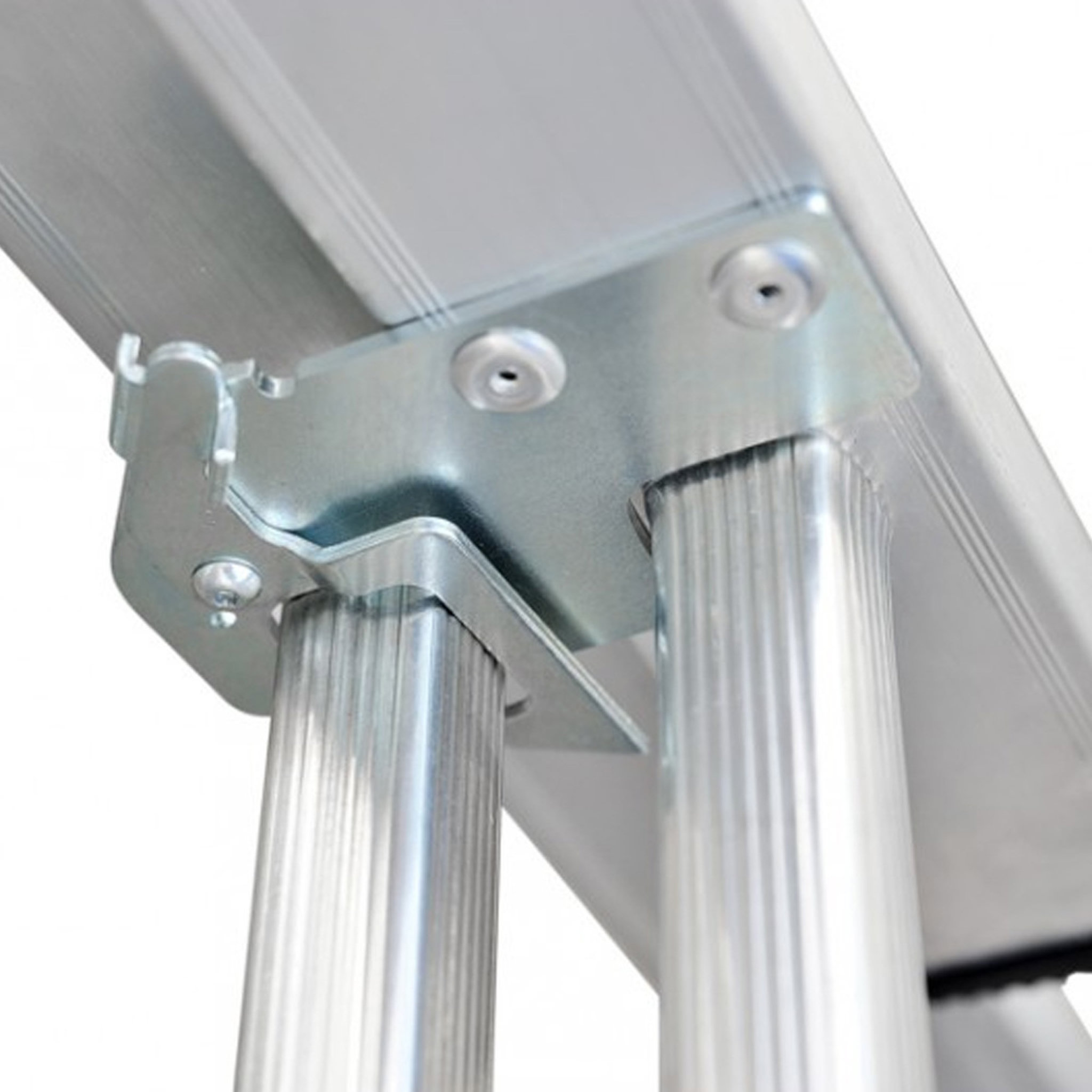 Voir la diapositive 6 : HAILO Echelle 3 plans 5m90 en aluminium - HOBBYSTEP
