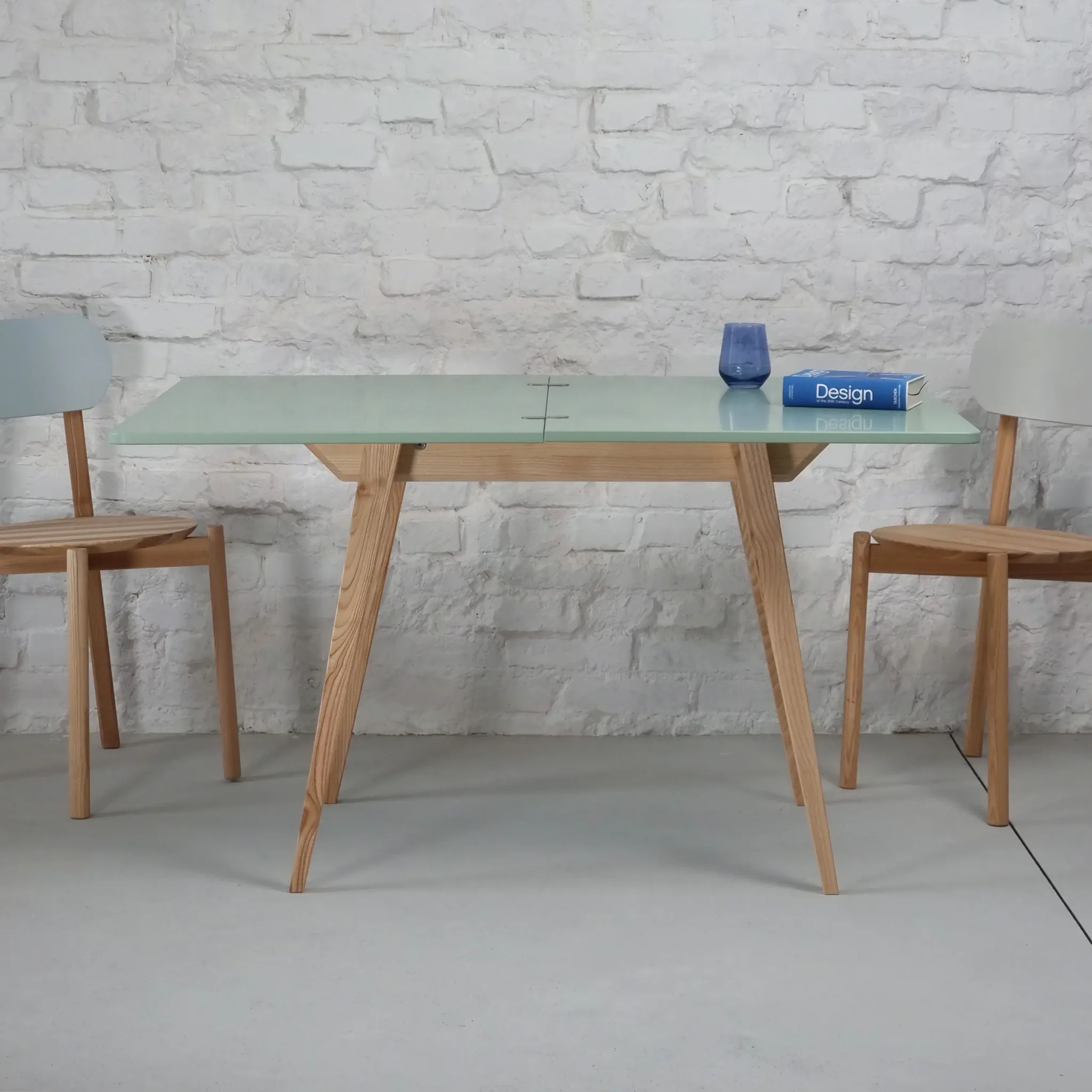 Voir la diapositive 3 : RAGABA Envelope Table à manger extensible