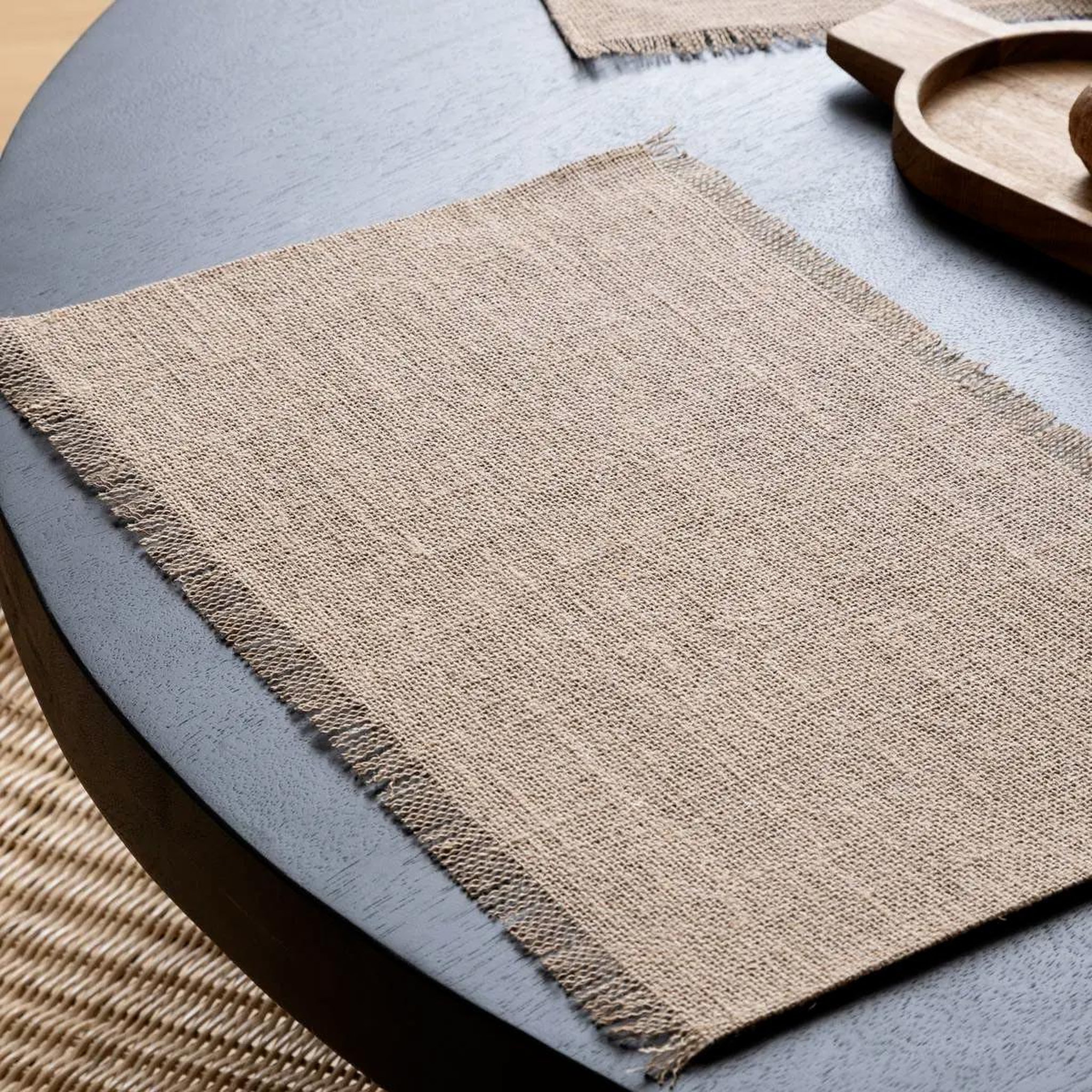 Voir la diapositive 2 : SECRET DE GOURMET Set de table en jute  frange  30x45cm naturel