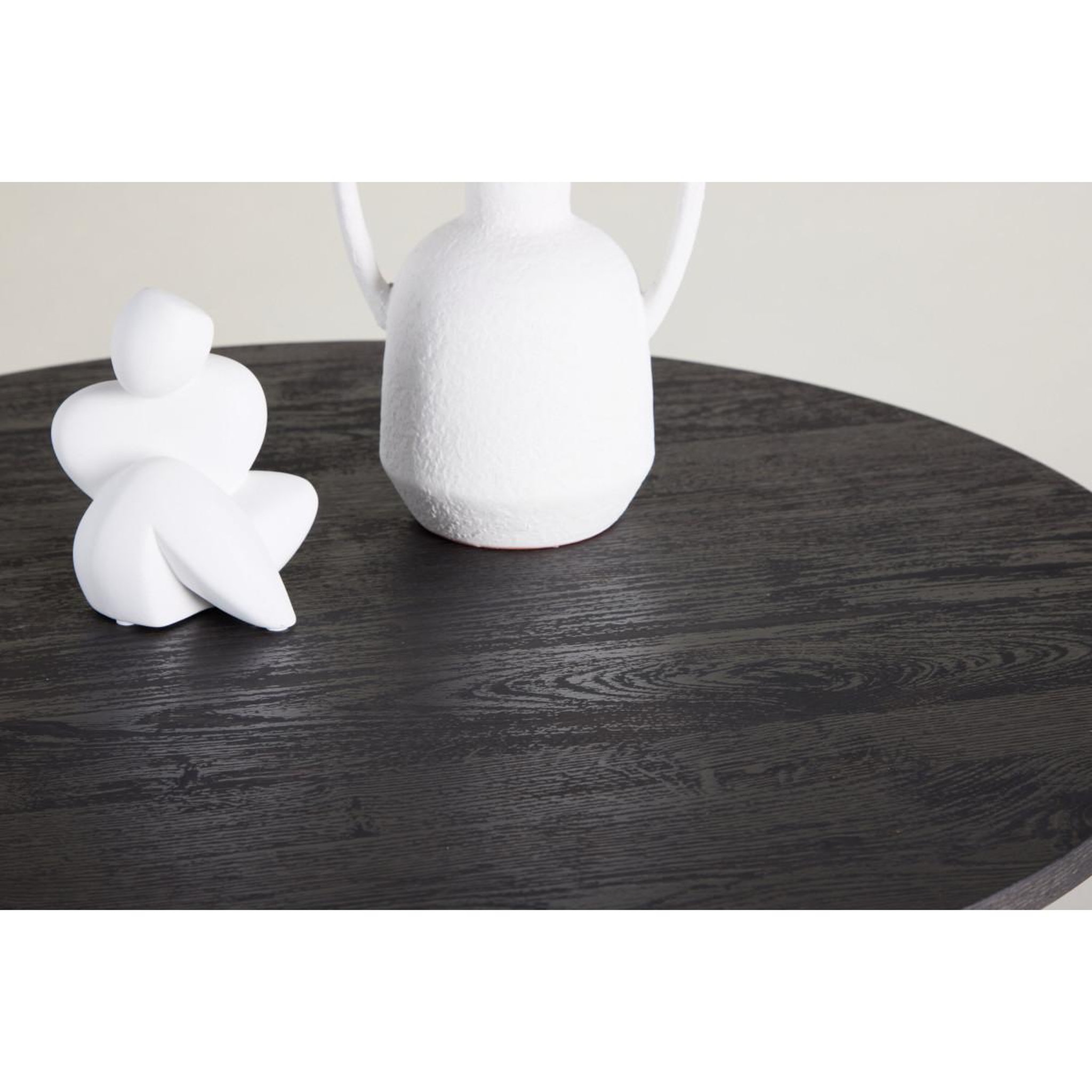 Voir la diapositive 5 : Paris Prix Table basse design  tekla  80cm noir