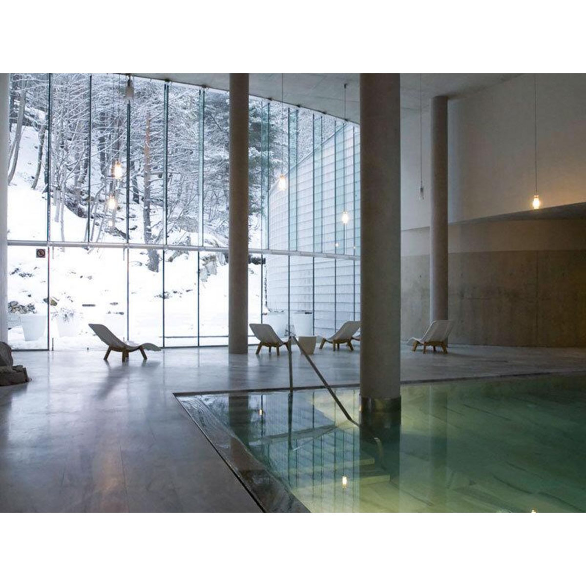 Smartbox Séjour de 2 jours en hôtel 4* avec spa dans les Pyrénées à la frontière espagnole - Coffret Cadeau Séjour