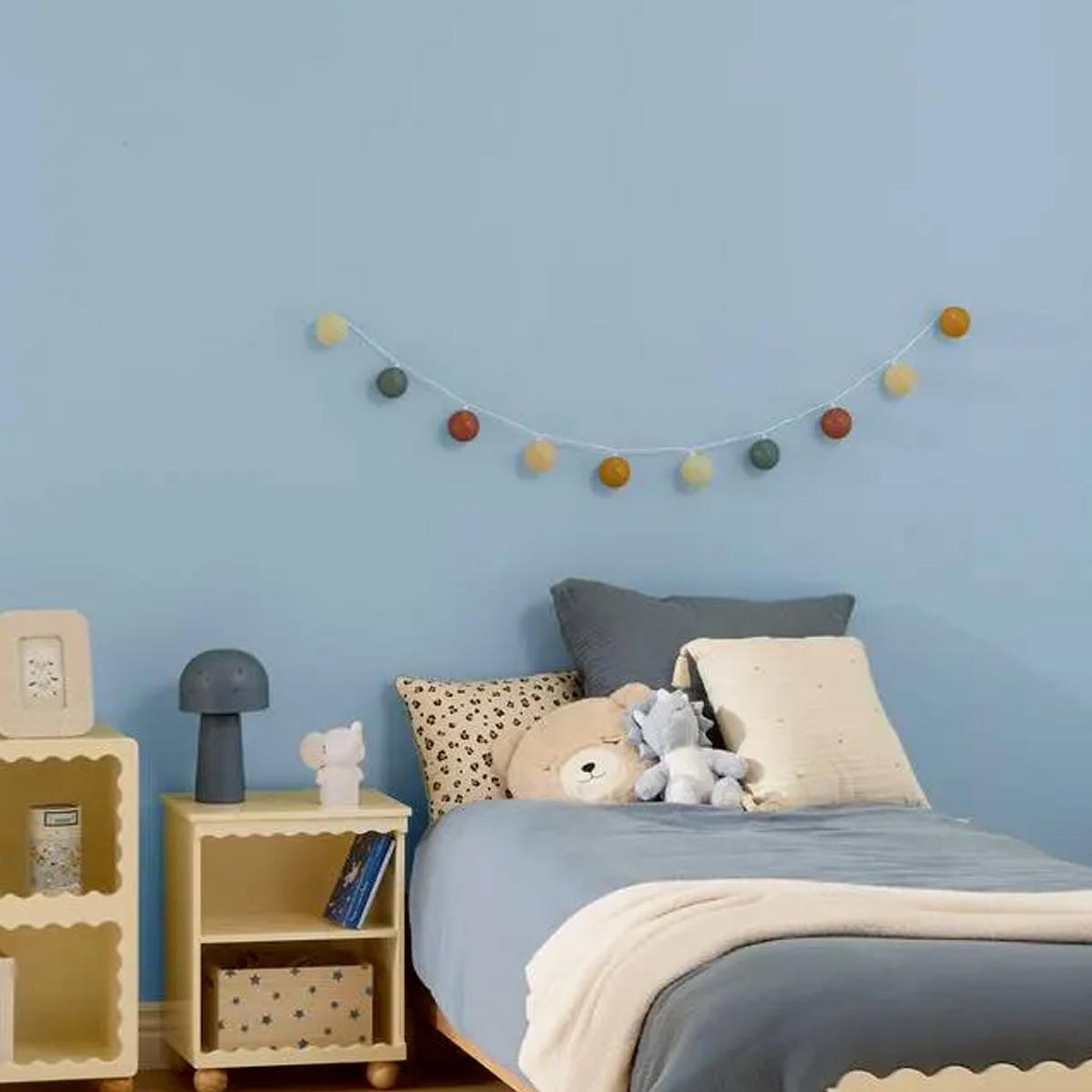 Voir la diapositive 2 : Atmosphera Kids Coussin déco rond enfant  ours  27cm taupe