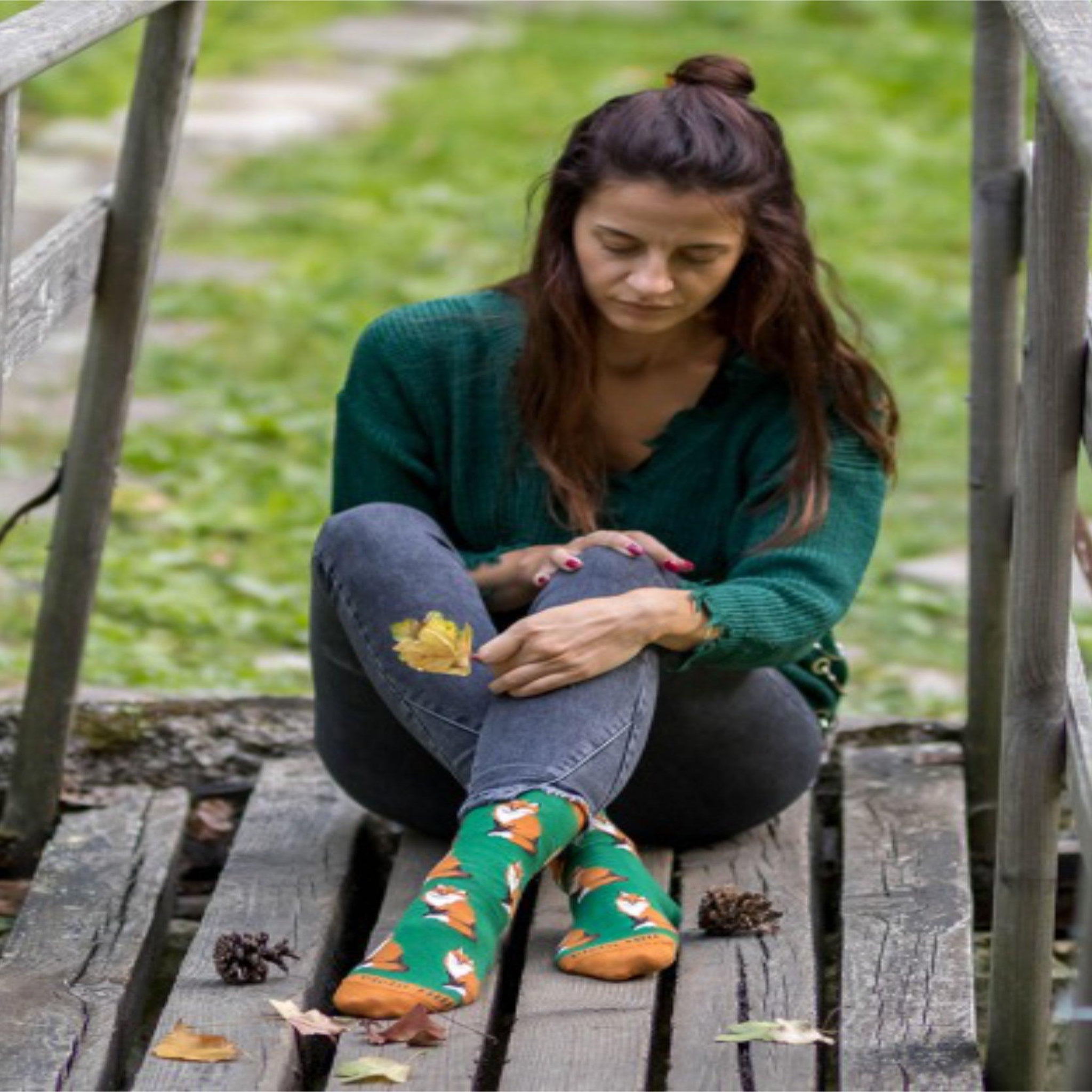 Voir la diapositive 2 : PIRIN HILL Chaussettes coton bio vertes renard de la forêt