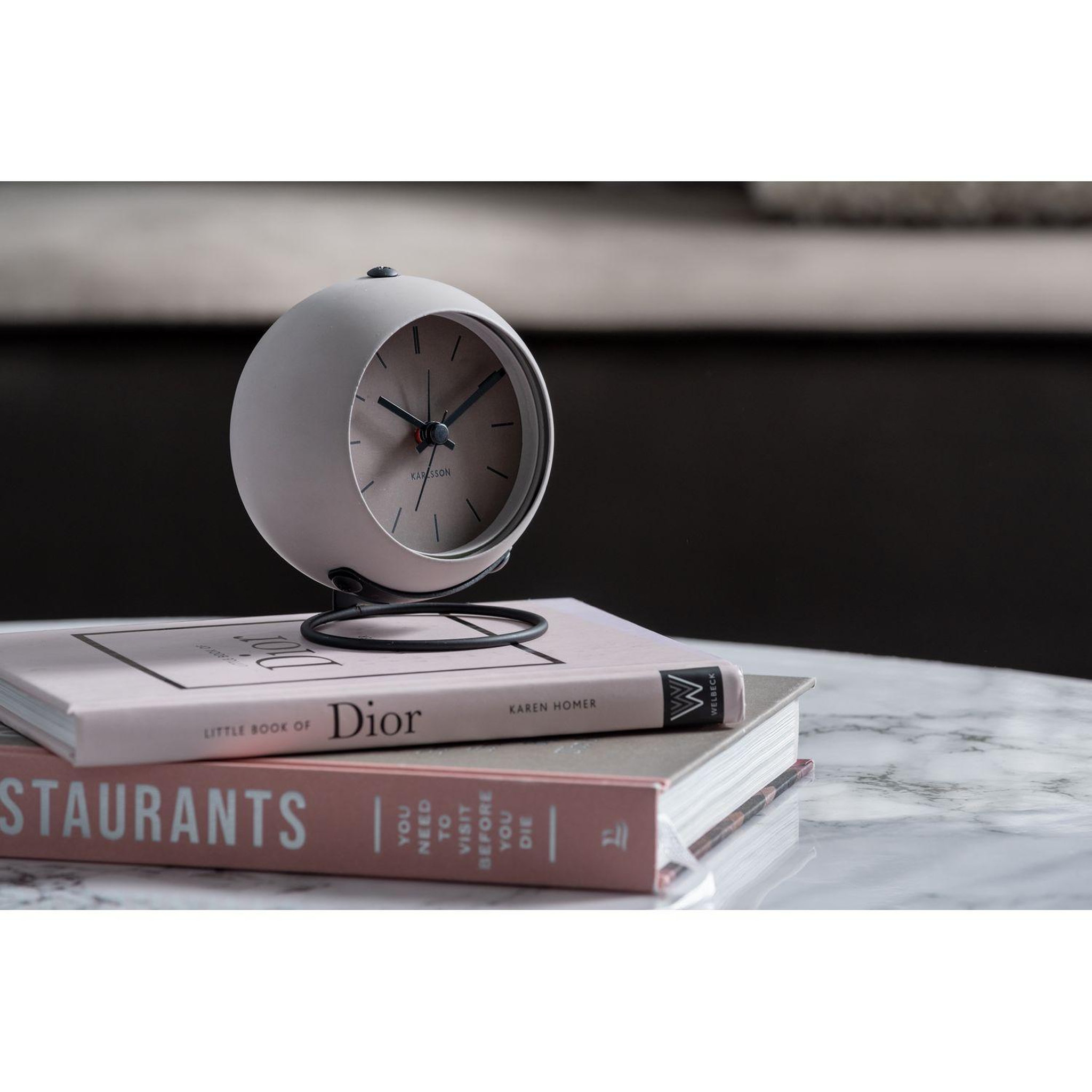Voir la diapositive 2 : Karlsson Réveil nirvana globe