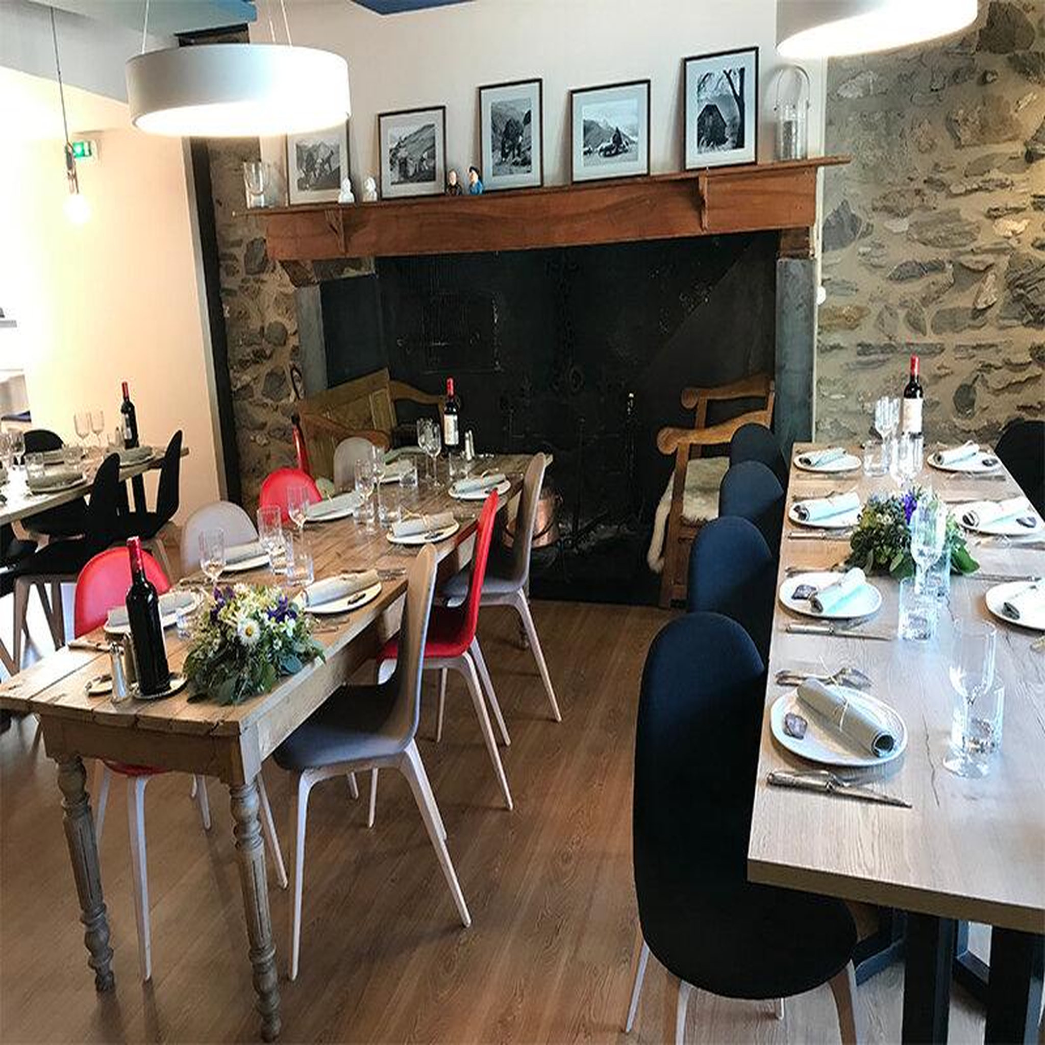 Voir la diapositive 2 : Smartbox Escapade bien-être : 2 jours en suite avec dîner et accès au spa près du cirque de gavarnie - coffret cadeau séjour