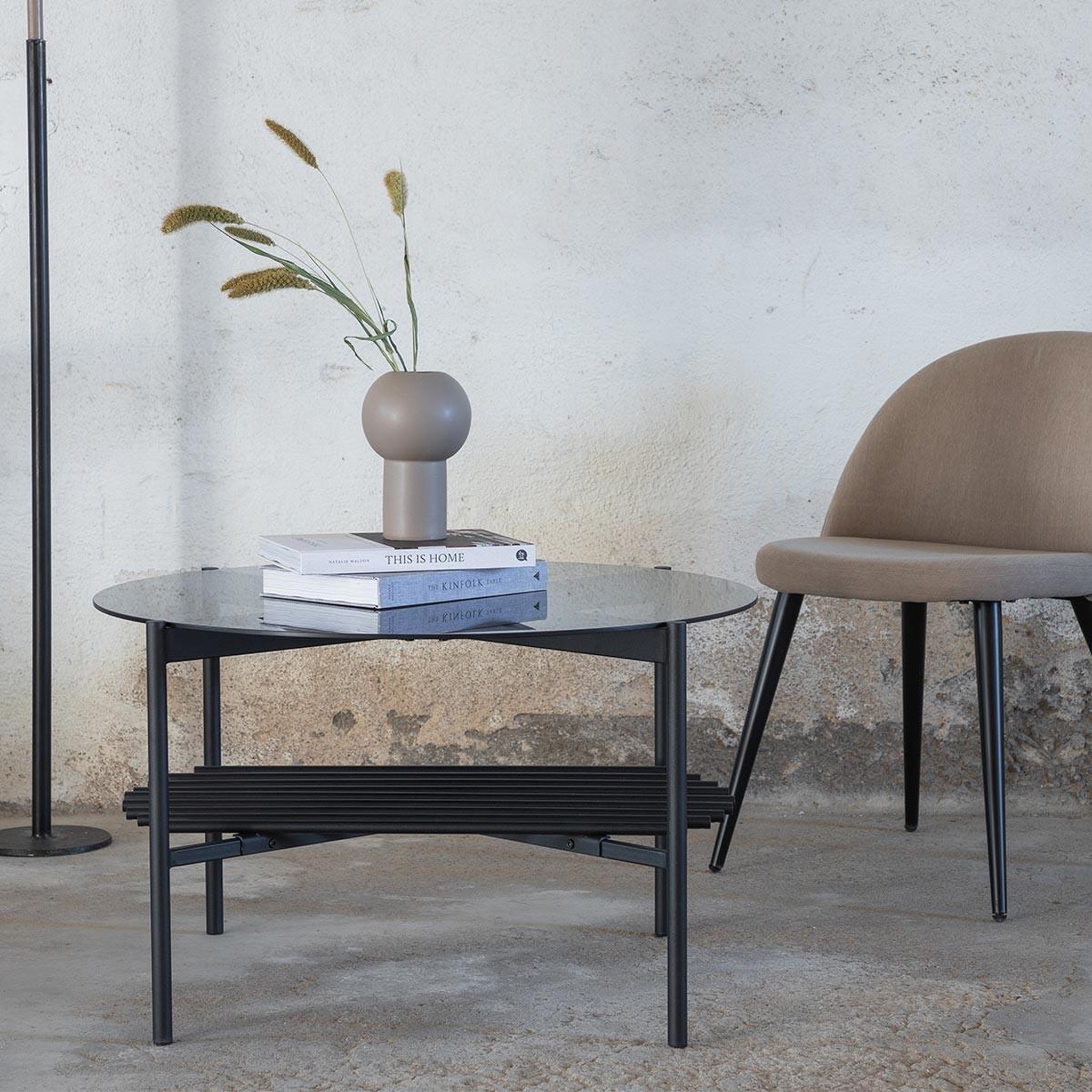 Voir la diapositive 6 : Paris Prix Table basse en verre  von staf  80cm noir