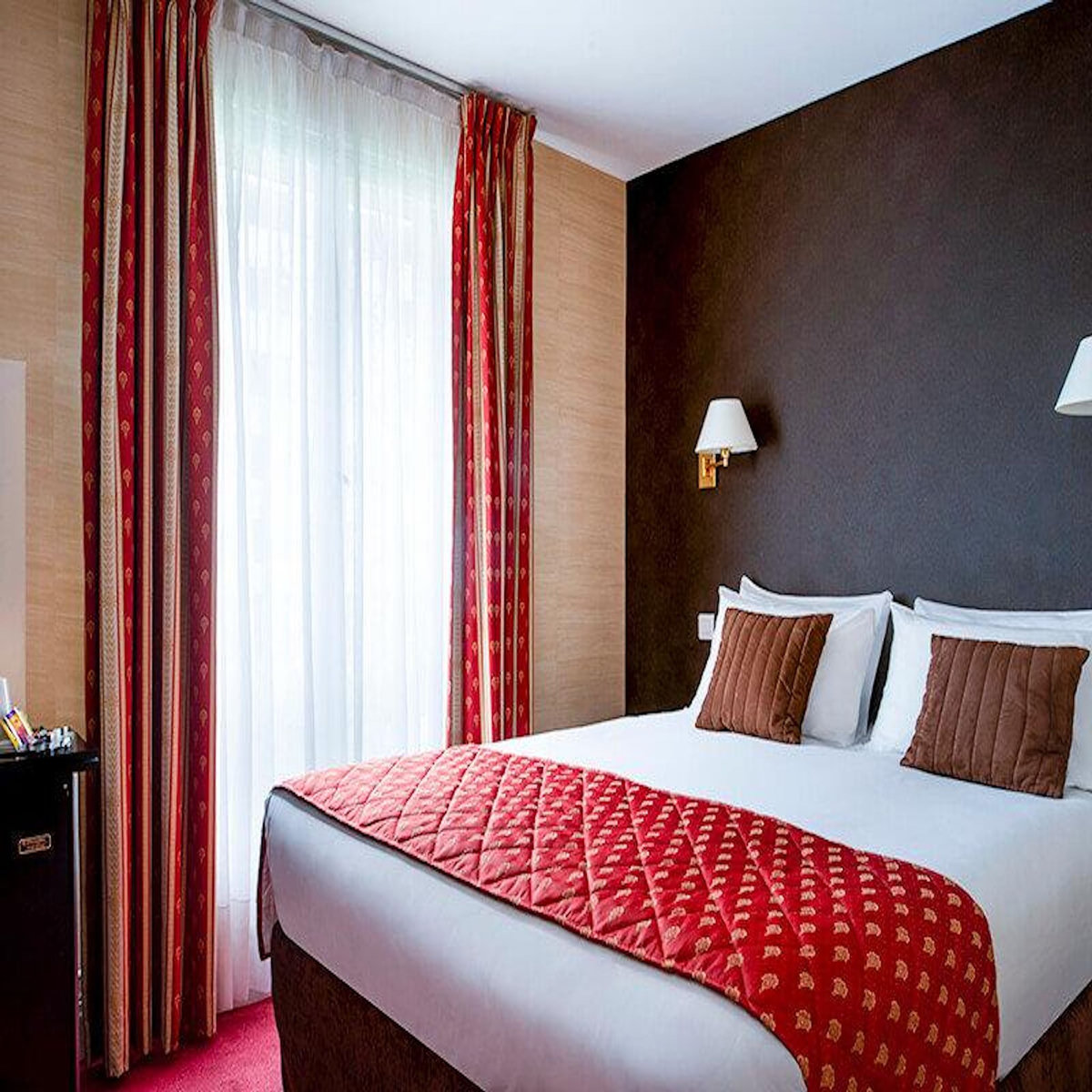 Smartbox Staycation iconique à 2 au cœur de Paris - Coffret Cadeau Séjour