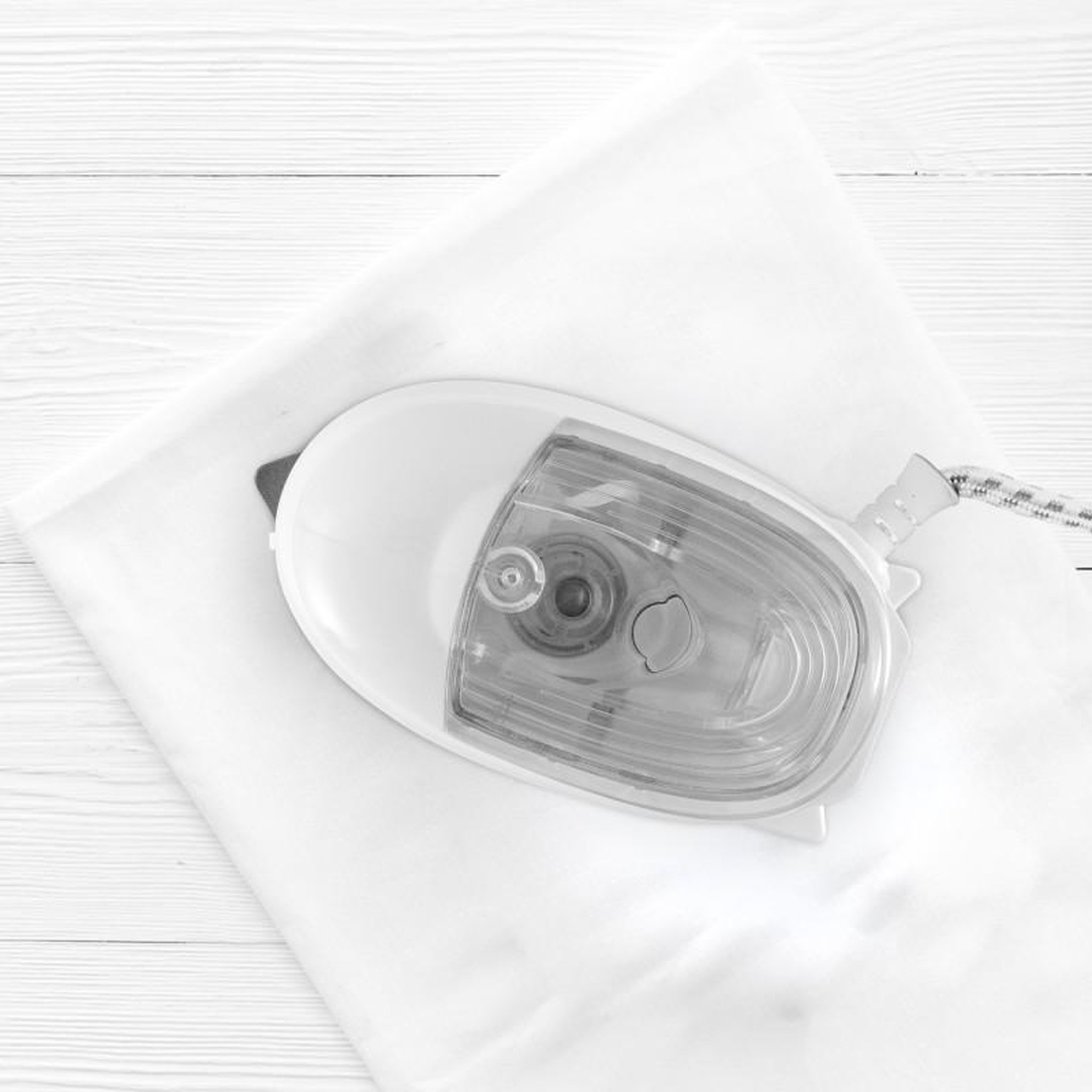 Voir la diapositive 5 : VORTEX Mini fer à repasser vapeur de voyage iron lite white vortex