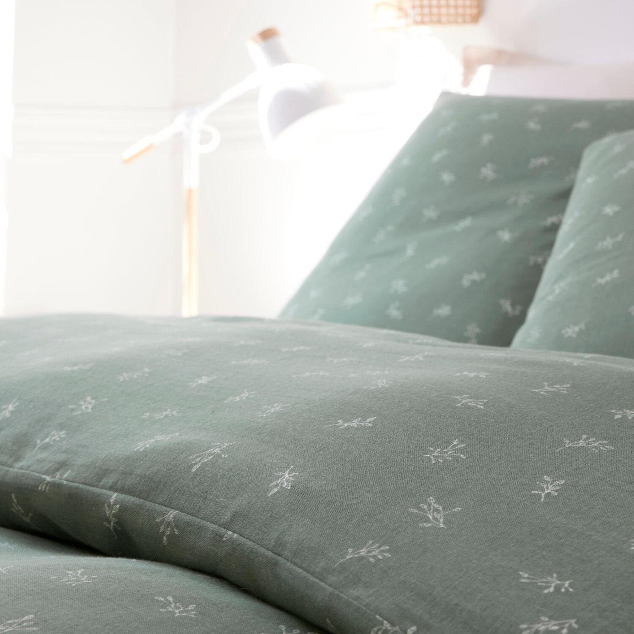 Voir la diapositive 5 : BATON ROUGE Parure housse de couette 100% gaze de coton imprimé celestine