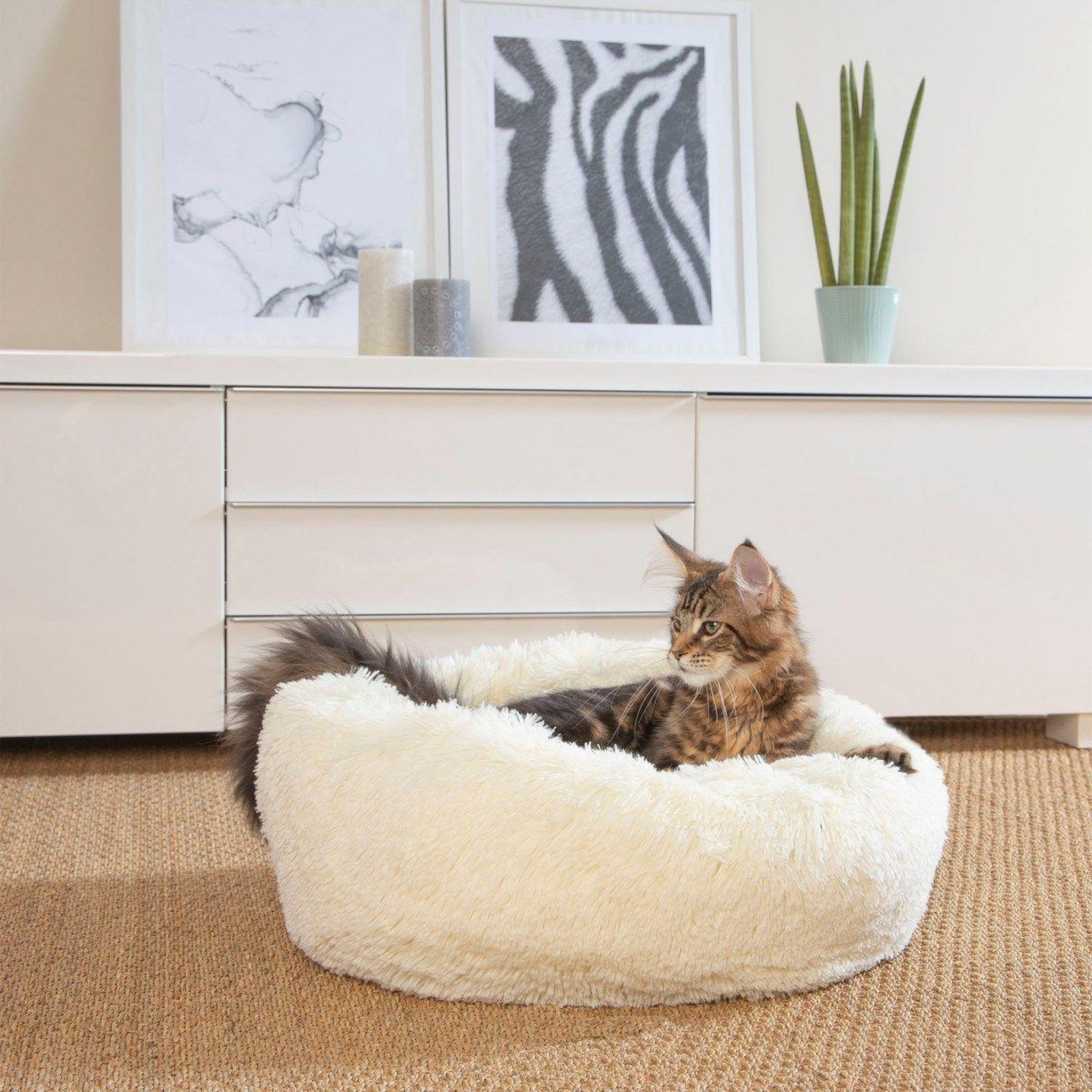 Voir la diapositive 4 : LOVE STORY Panier rond pour chien & chat  fluffy  55cm écru