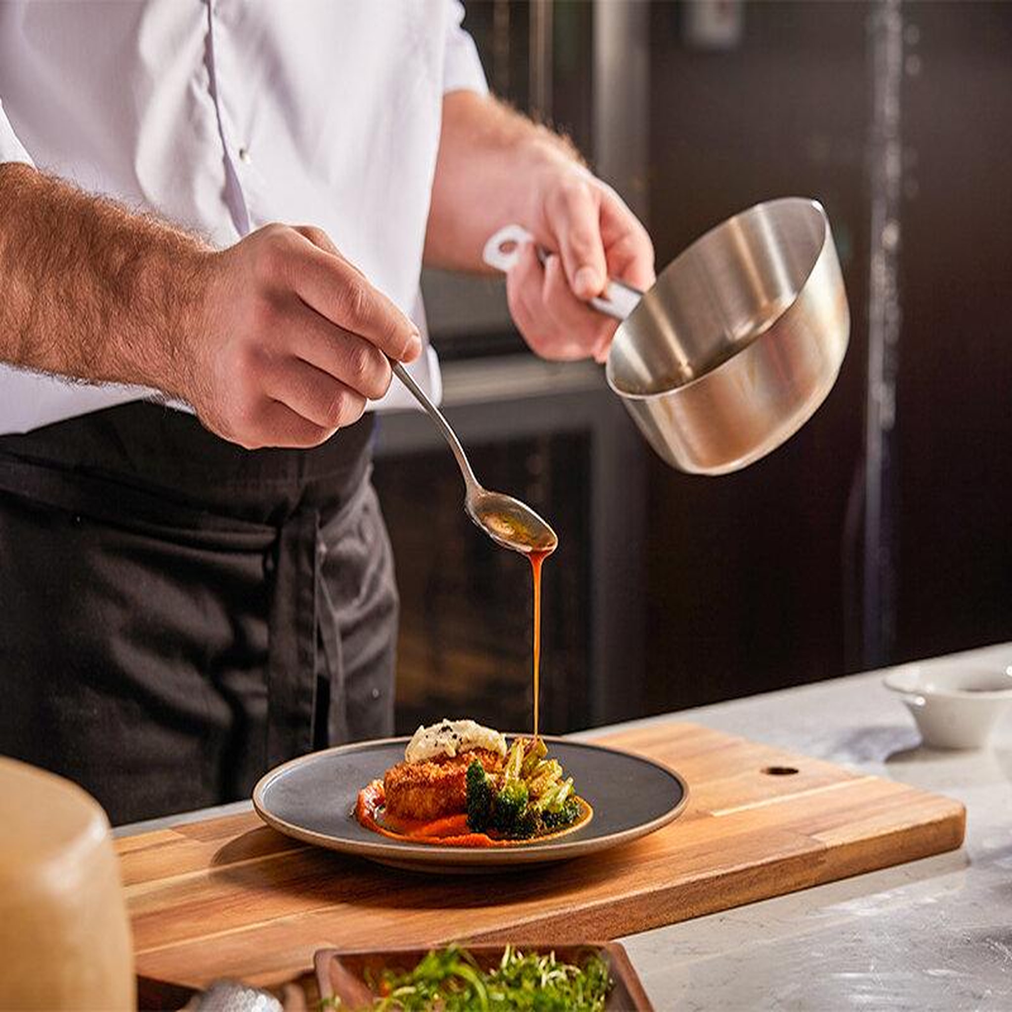 Voir la diapositive 4 : Smartbox Repas gastronomique pour 2 près de Metz : menu 3 plats avec coupe de crémant - Coffret Cadeau Gastronomie