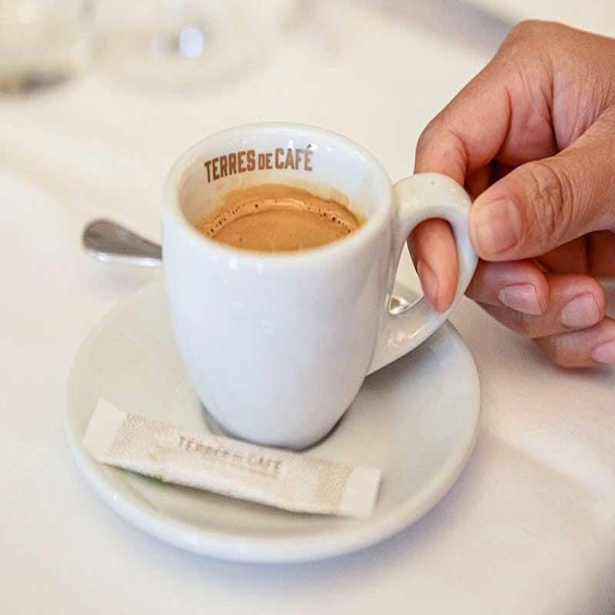 Smartbox Restaurant Gault & Millau à Paris : dîner gastronomique de 3 plats pour 2 au Bistrot Volnay - Coffret Cadeau Gastronomie