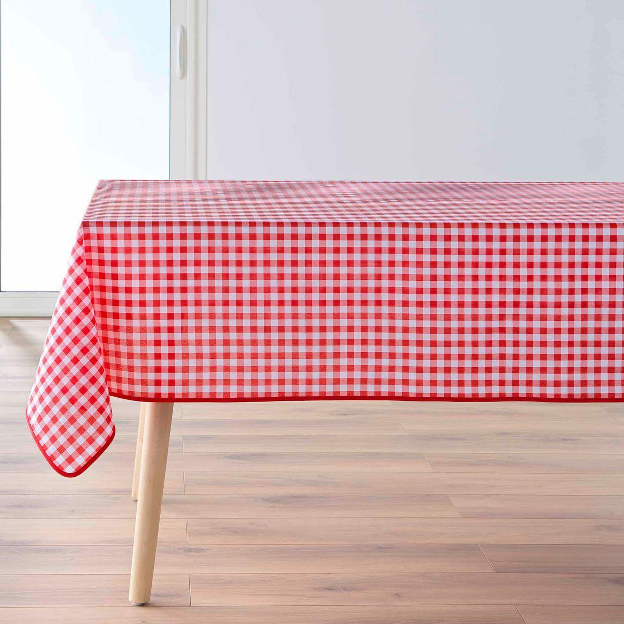 Douceur d'Intérieur Nappe antitache imprimé  vichy  150x150cm rouge