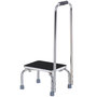 Voir la diapositive 4 : HOMCOM Marche avec barre d'appui - marchepied de sécurité - marche d'accès au bain - plateforme & patins antidérapants - acier galvanisé