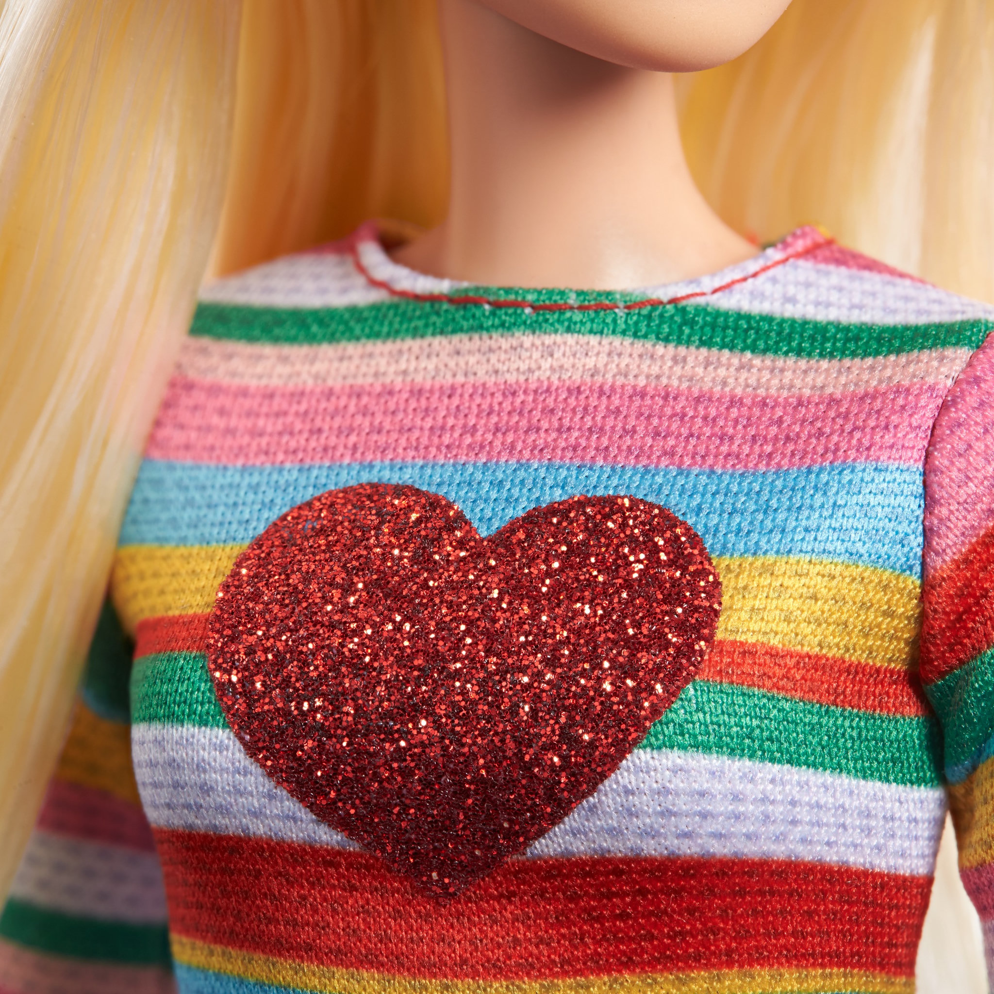 Voir la diapositive 4 : BARBIE Poupée Barbie Malibu