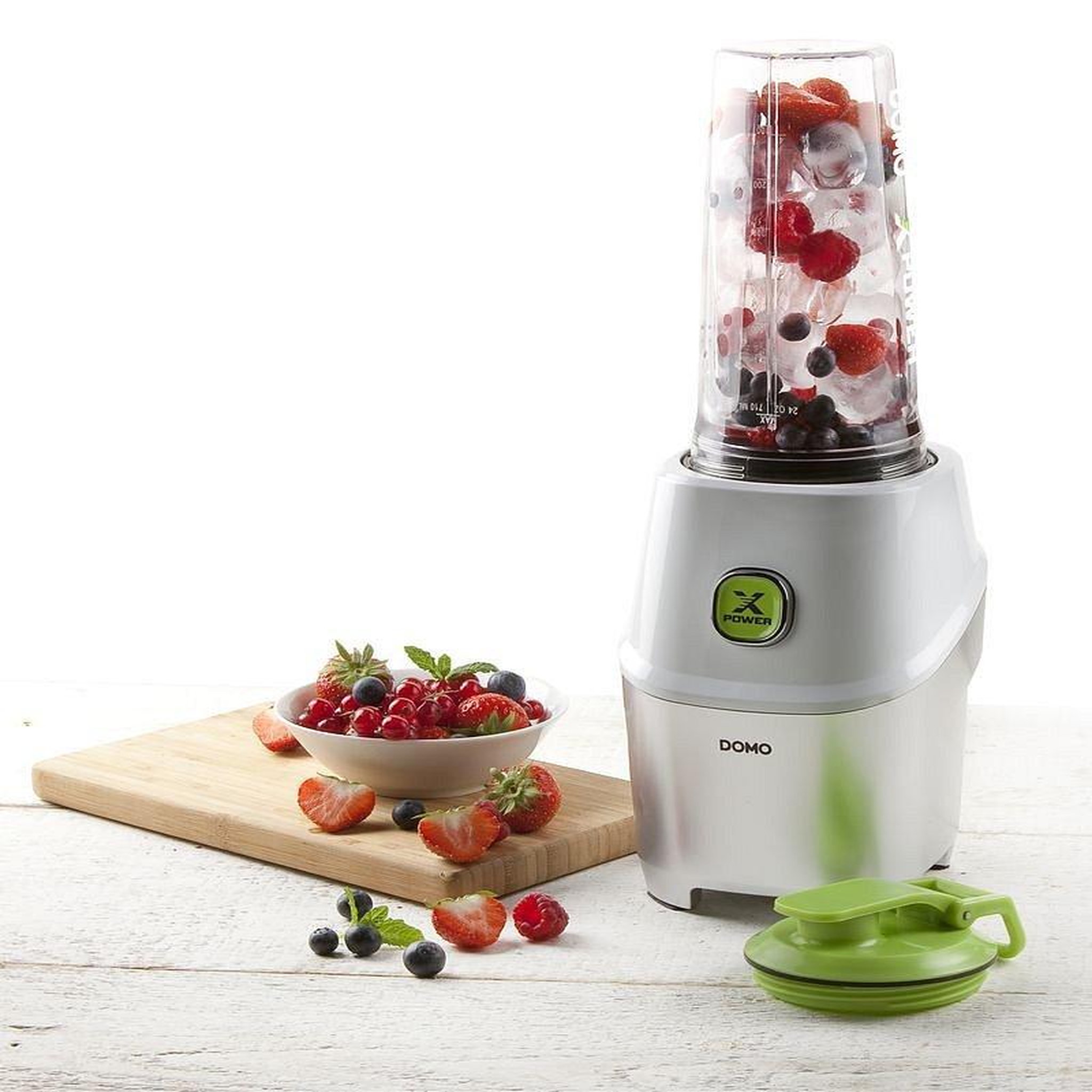 Voir la diapositive 6 : Domo Blender 0.6l 1000w blanc/argent - do700bl