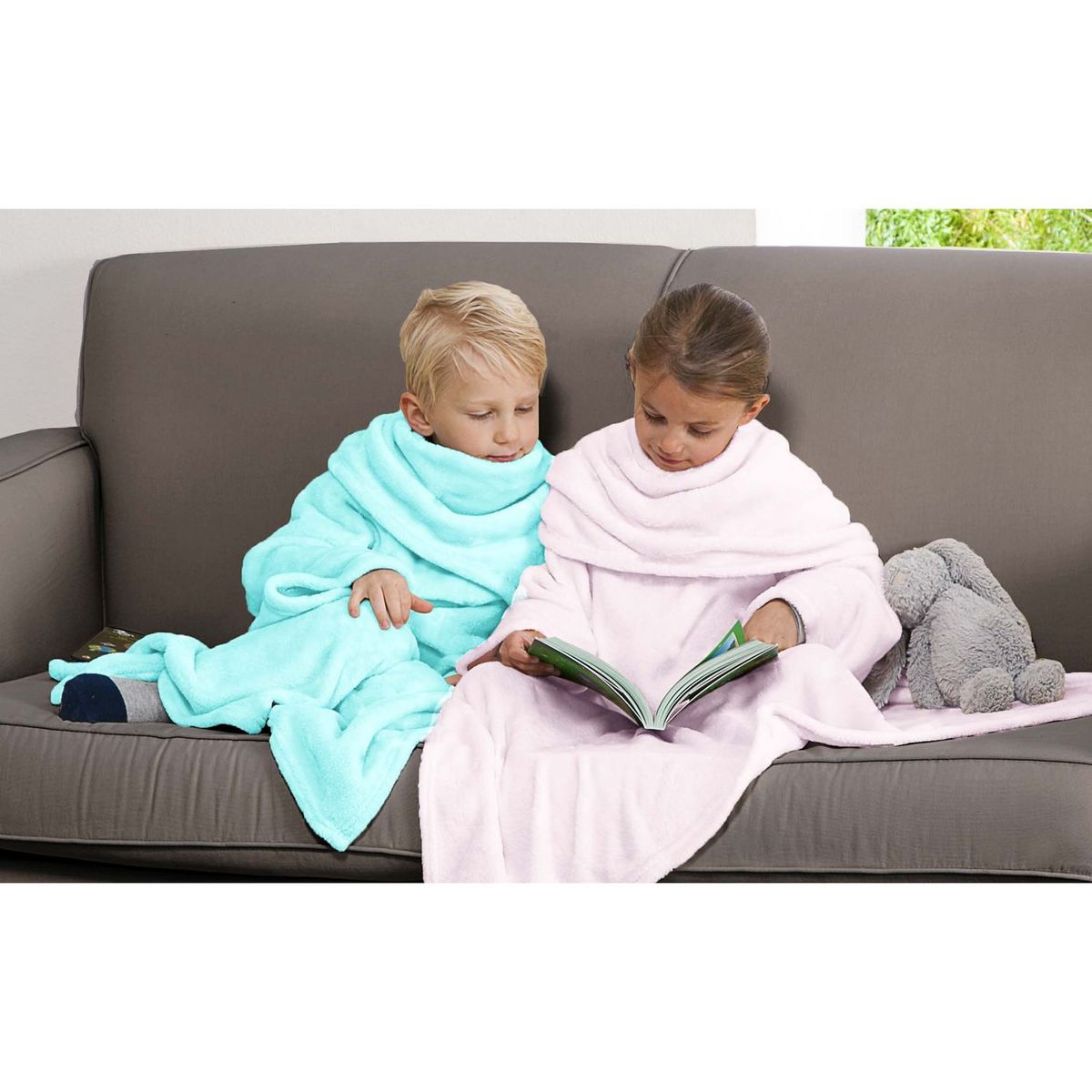 Plaid enfant uni à manches en flanelle