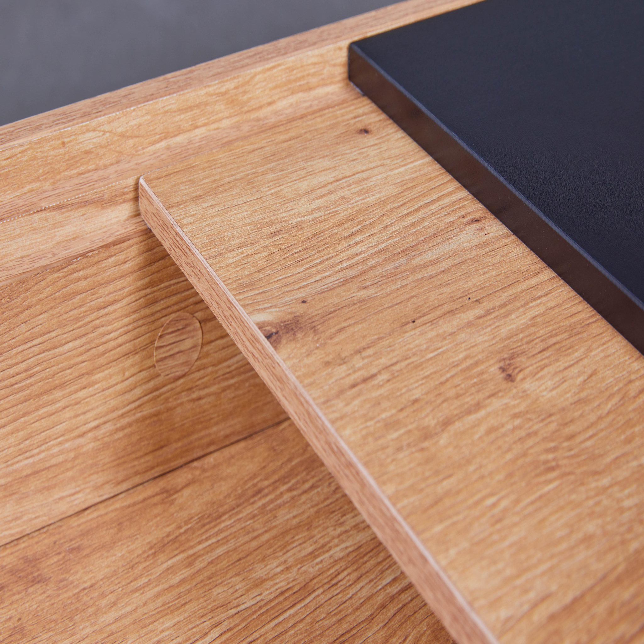 Voir la diapositive 5 : INTERLINK Table basse Filora