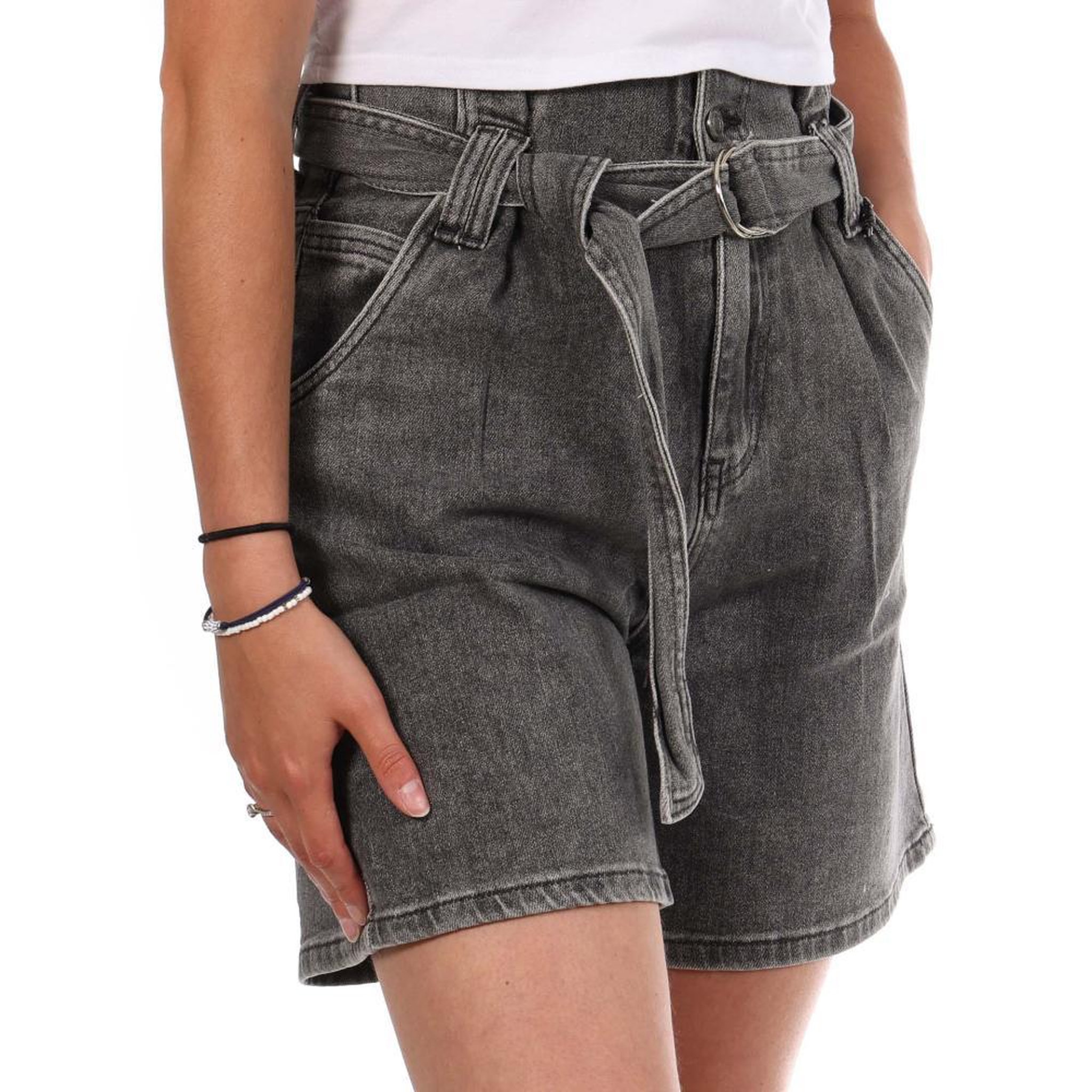 Voir la diapositive 1 : MONDAY PREMIUM Short Mom  Femme Monday Premium LW786