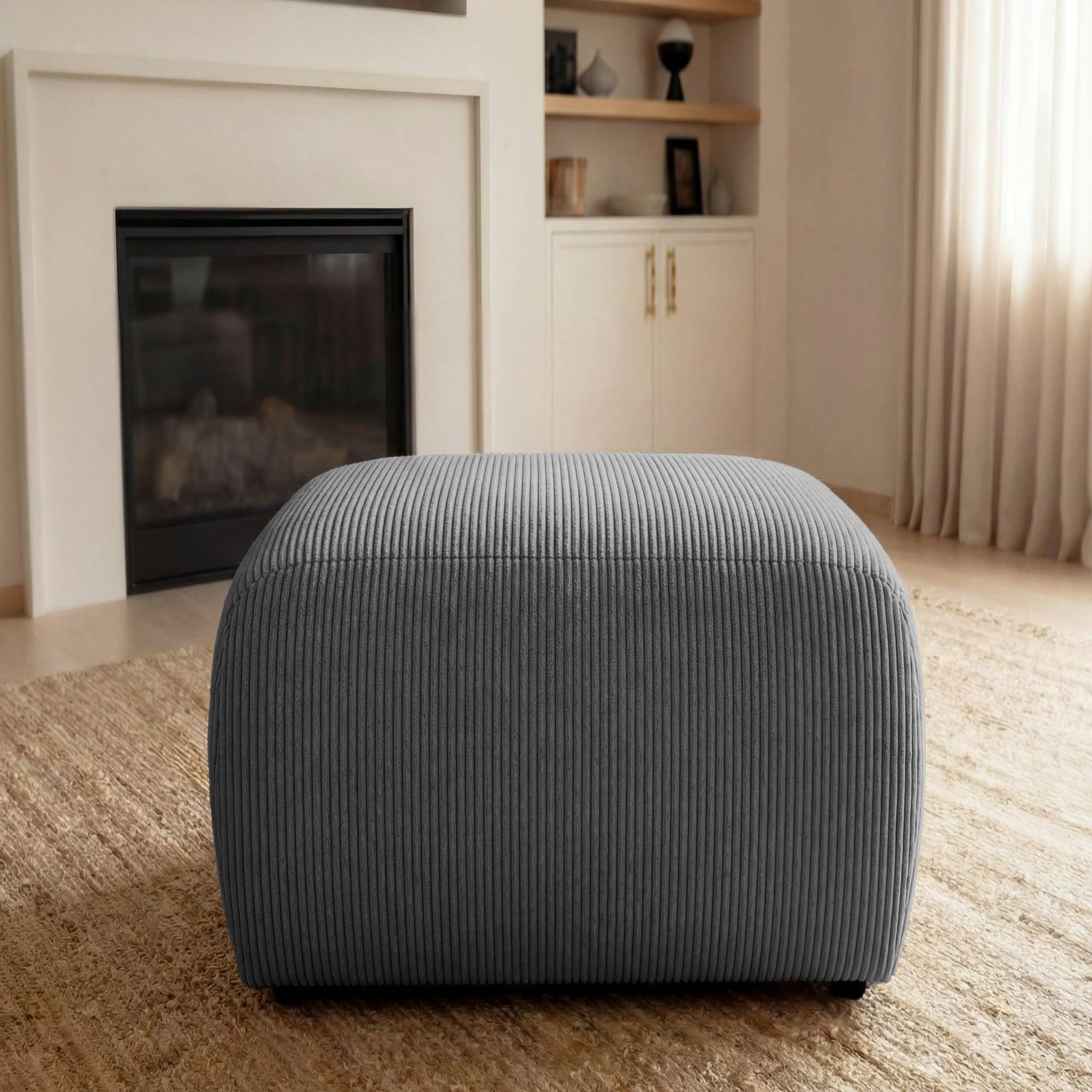Voir la diapositive 3 : CASANOVA PARIS Sacha - pouf en velours côtelé 105x57x40