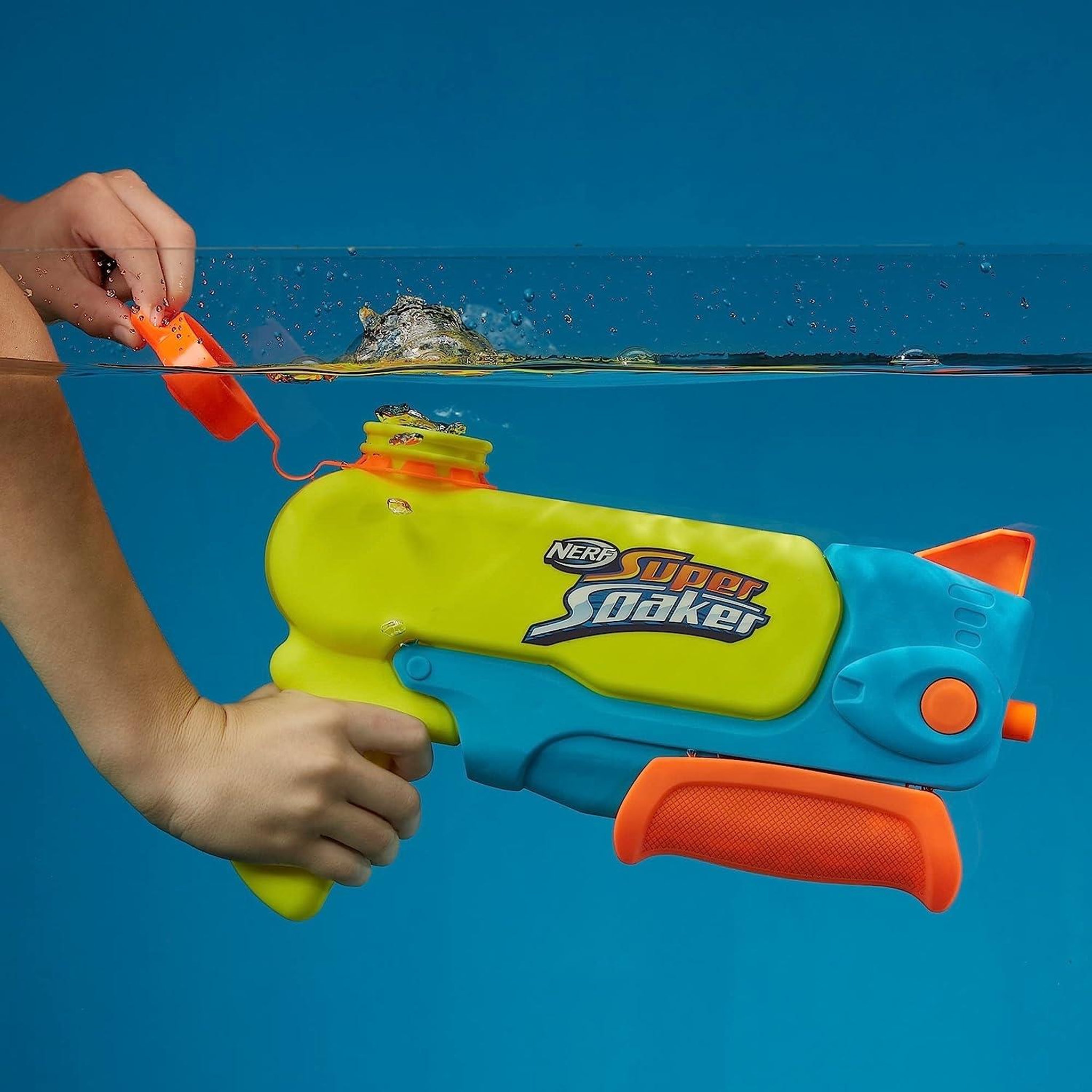 Voir la diapositive 2 : HASBRO Blaster à eau Nerf Super Soaker Wave Spray