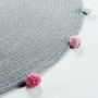 Voir la diapositive 2 : Paris Prix Tapis Rond Enfant  Pompomparty  90cm Gris