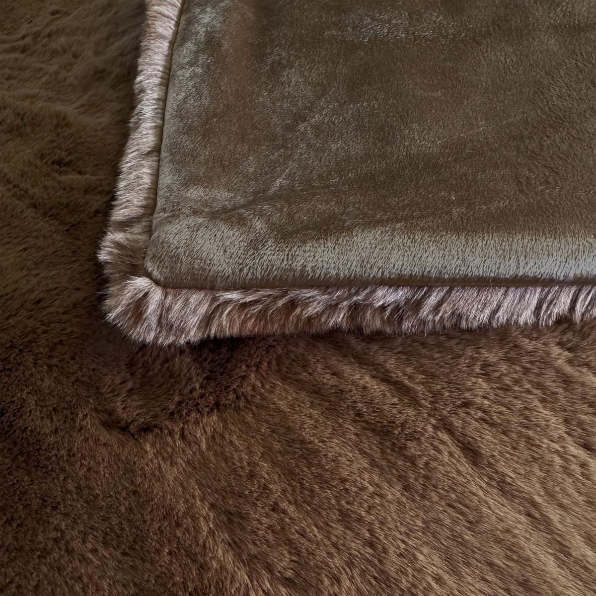 FUTURE HOME Plaid fausse fourrure 150x200 cm