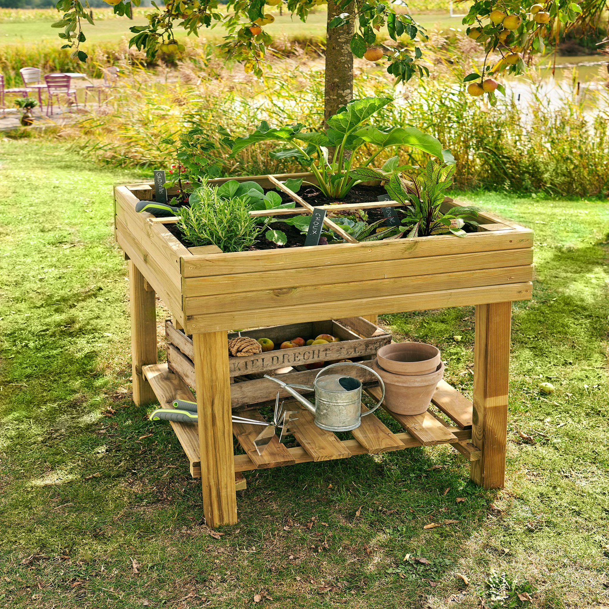 Voir la diapositive 1 : GARDENSTAR Carré potager bois sur pieds 80x80x80cm