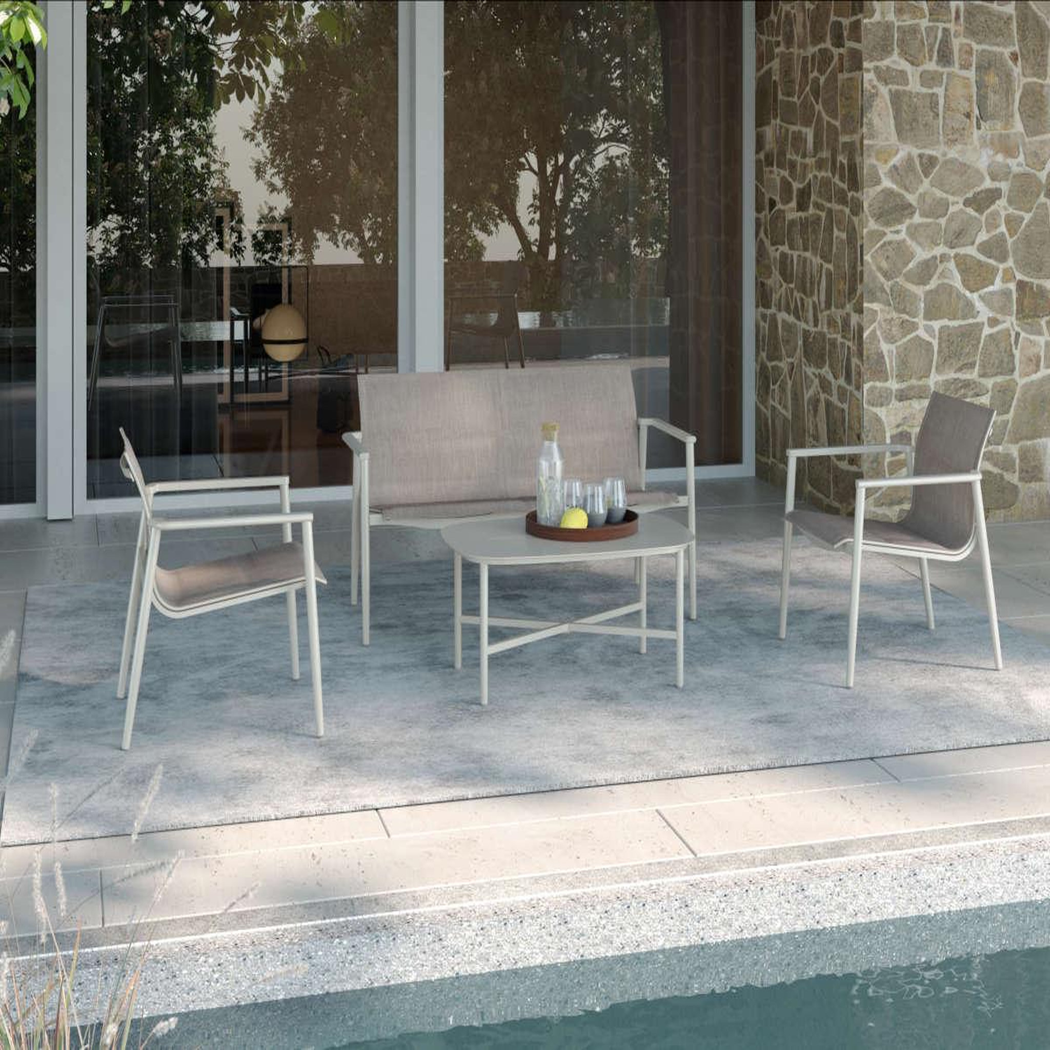 Voir la diapositive 2 : JARDIDECO Salon de jardin alu occita beige chiné - 4 places - jardideco