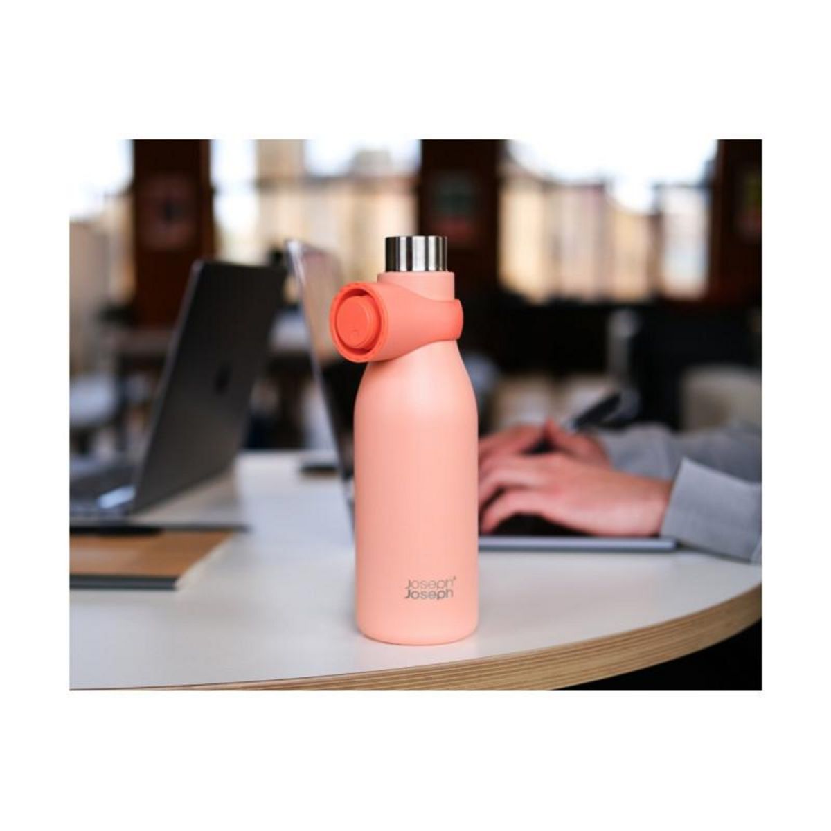 Joseph Joseph Accessoire de cuisine Joseph Joseph Bouteille d eau Loop 500 ml Rose