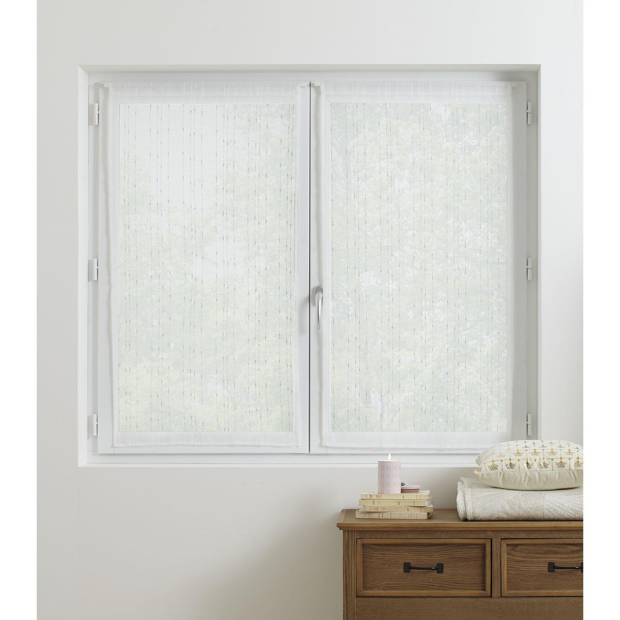 Voir la diapositive 2 : ATMOSPHERA 2 voilages anissa - 60 x 120 cm - blanc