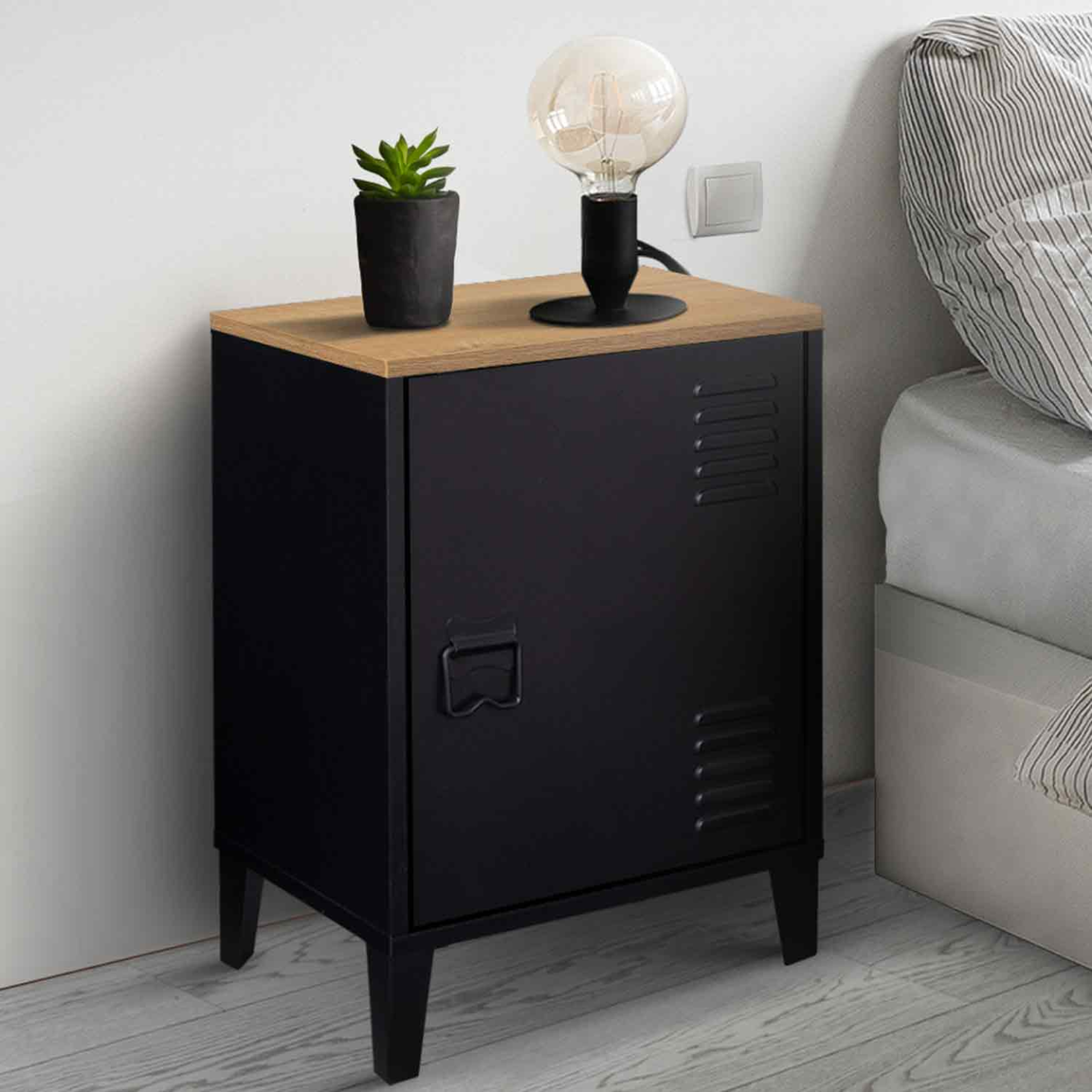 Voir la diapositive 2 : ID MARKET Table de chevet ester 1 porte métal noir plateau façon hêtre design industriel