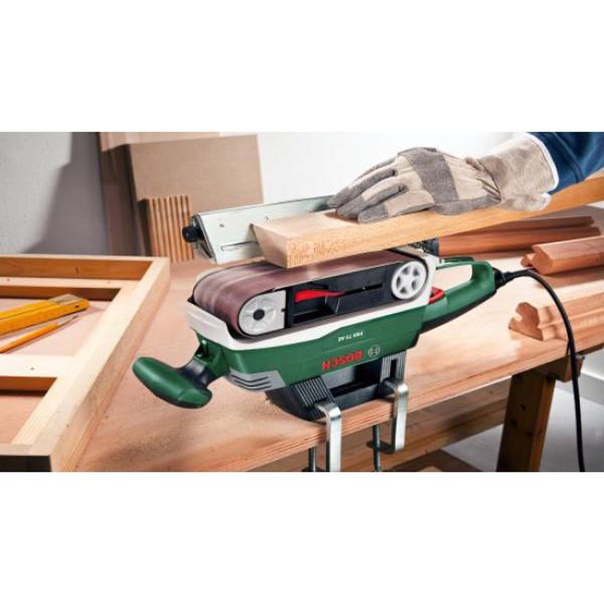 Voir la diapositive 4 : BOSCH Ponceuse a bande Bosch - PBS 75 AE (Livré avec 1 bande abrasive G 80 et Coffret Standard)