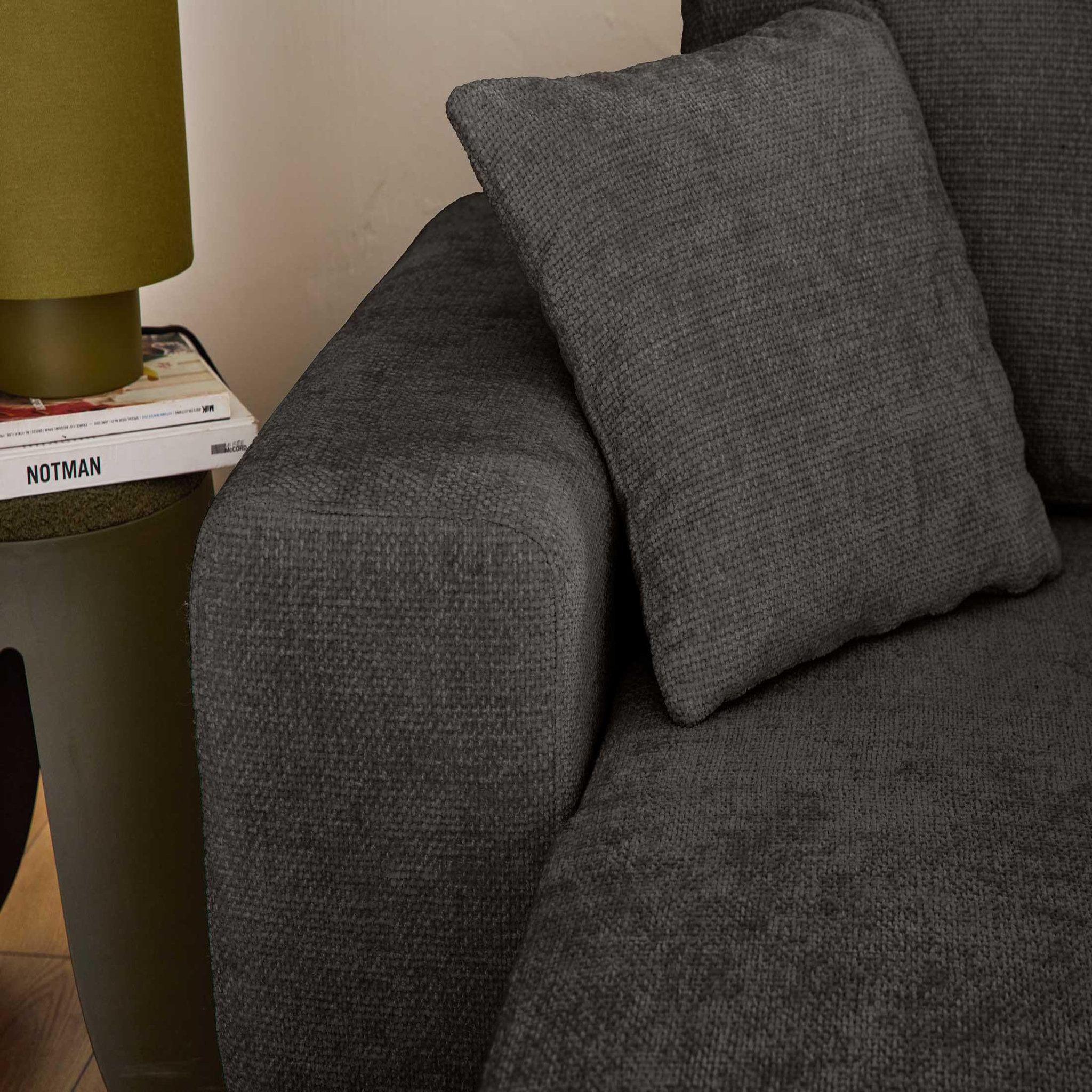 Voir la diapositive 4 : BEST MOBILIER Milan - canapé d'angle réversible 4 places - convertible avec coffre - en velours texturé