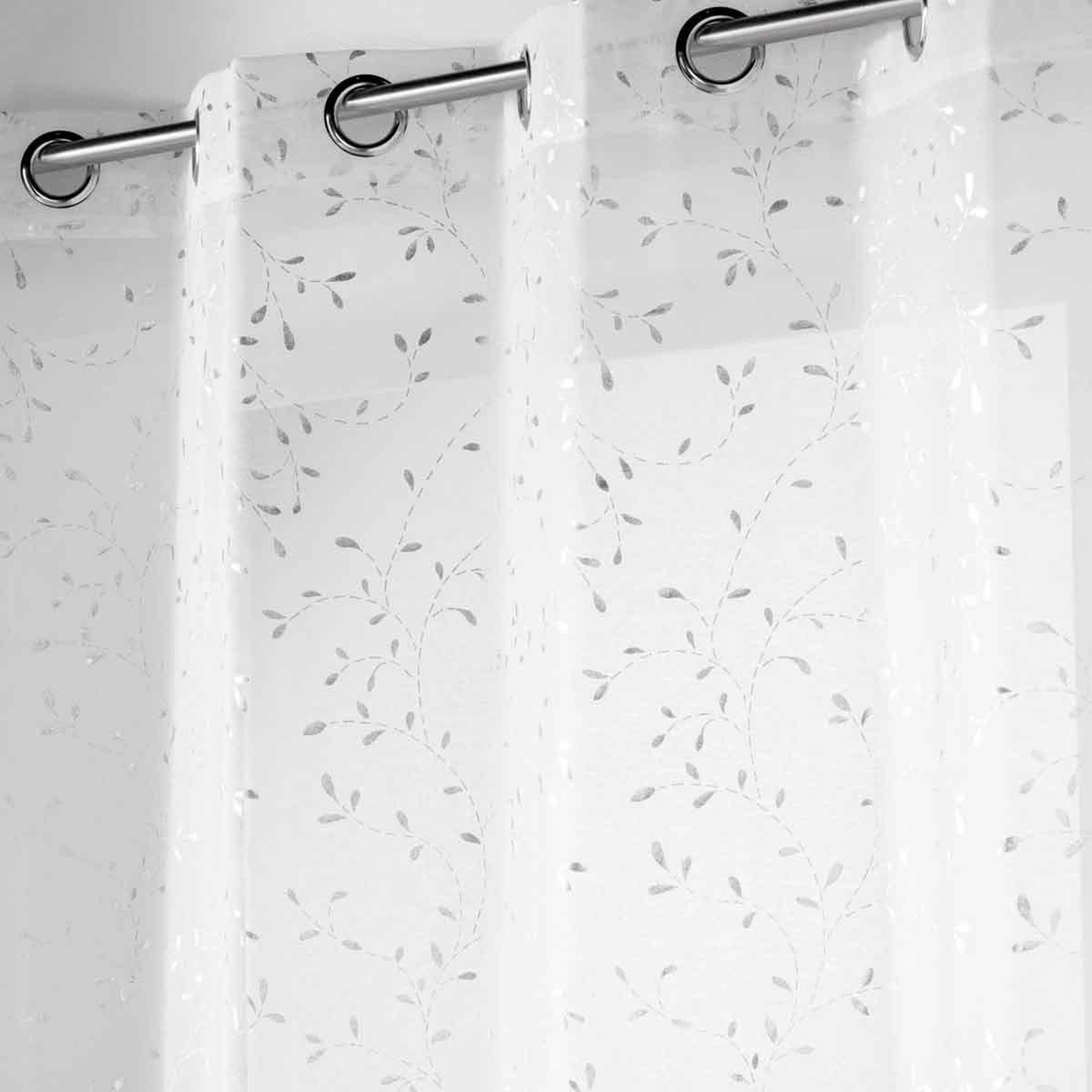 Voir la diapositive 2 : Douceur d'Intérieur Rideau voilage à œillets  floressia  140x240cm blanc