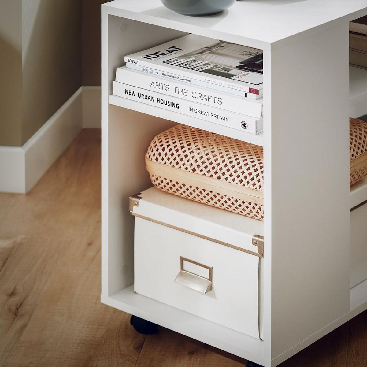 SOBUY SoBuy - Table D'appoint à deux étagères - Nordique - FBT34