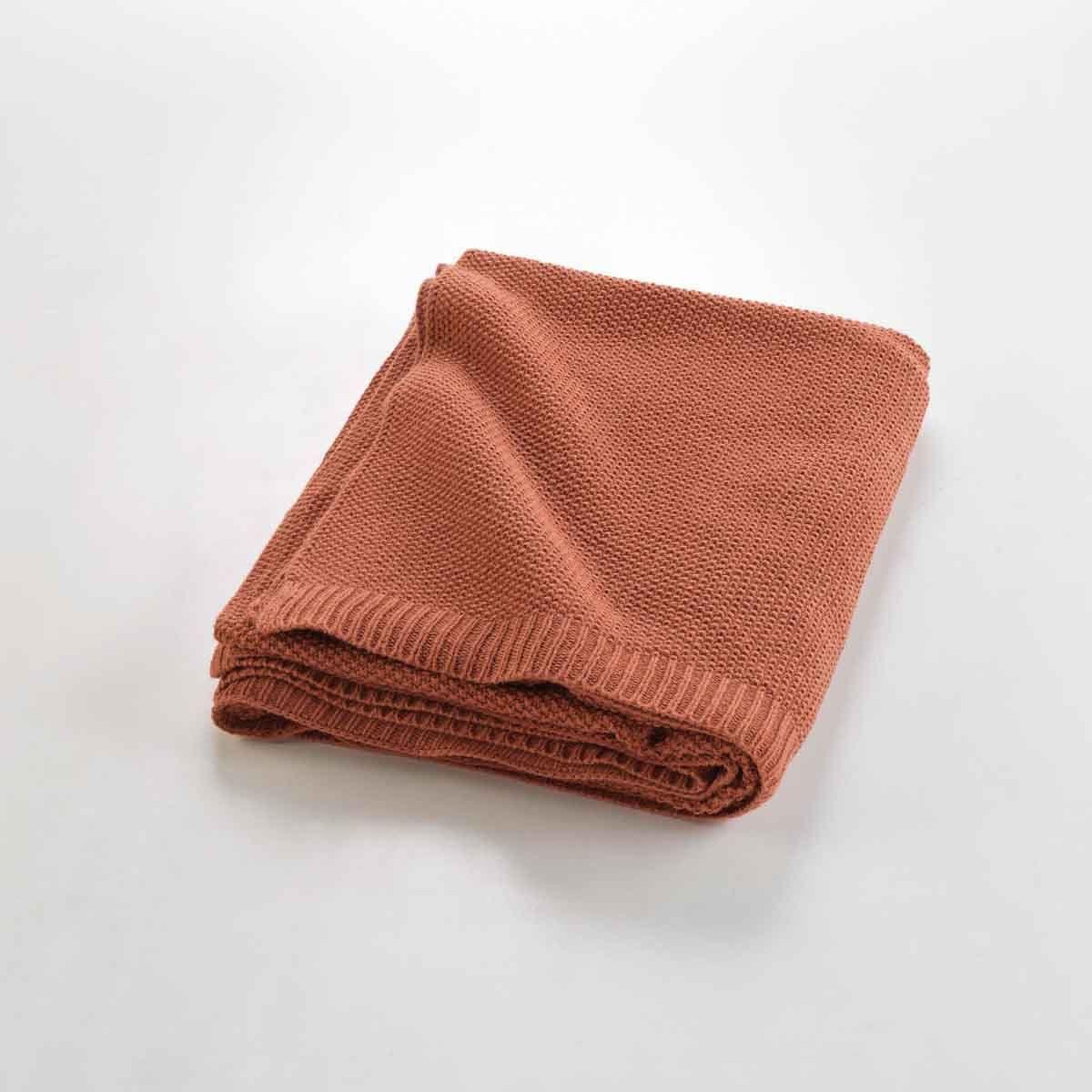 Voir la diapositive 2 : Douceur d'Intérieur Plaid déco uni  tricotine  125x150cm terracotta